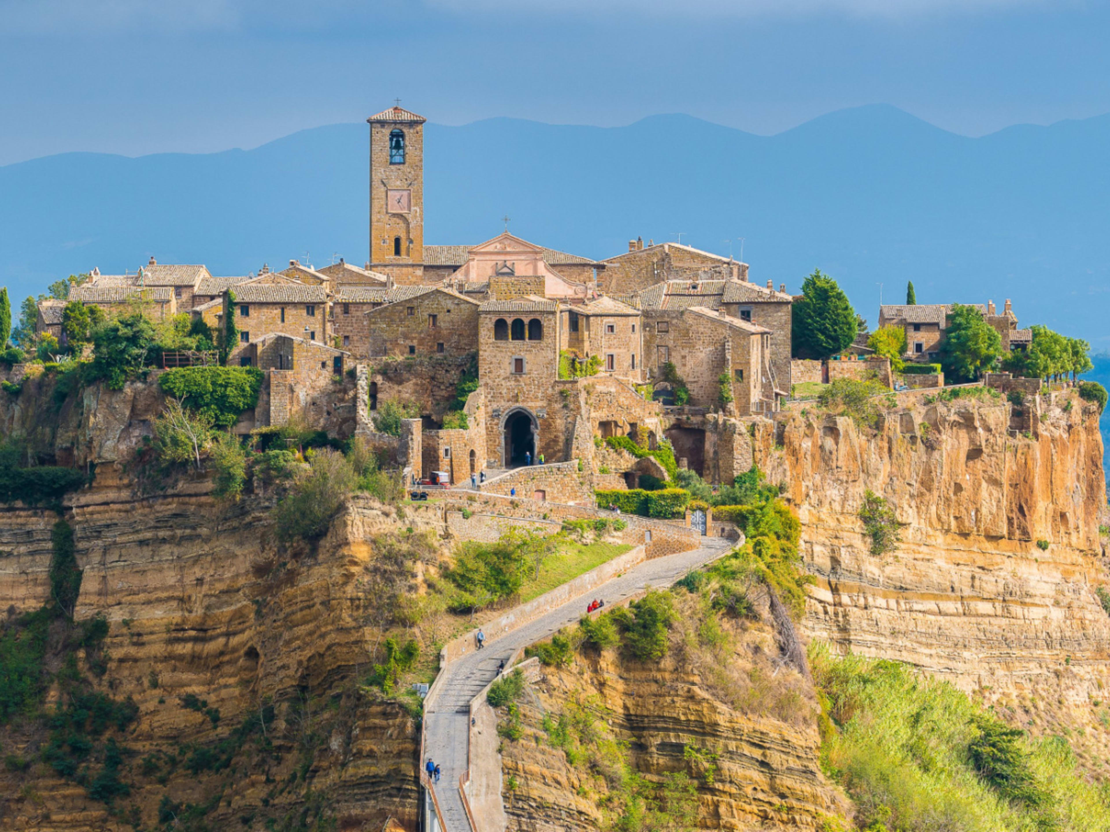 Hilltop town in Rome's seven hills