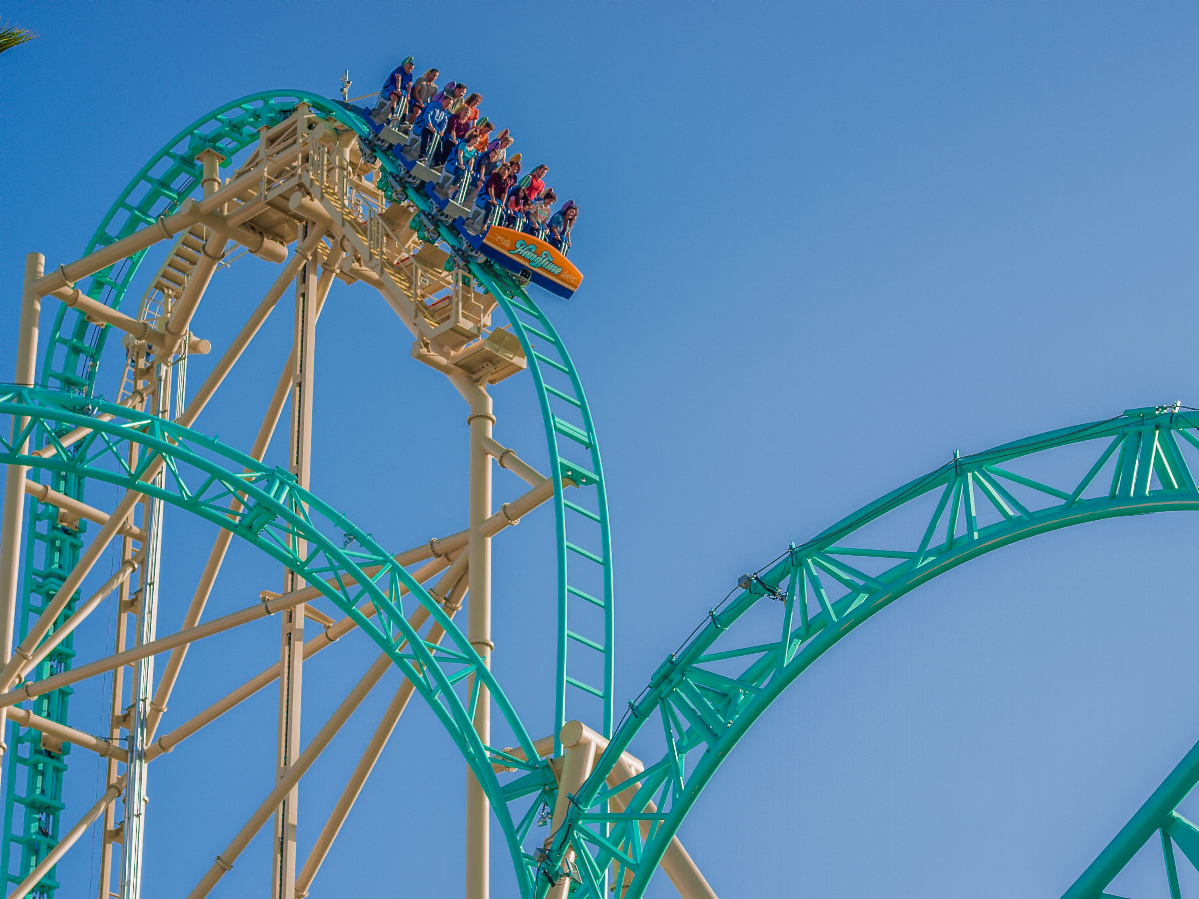 Rollercoaster Ride at Knott's Berry Farm