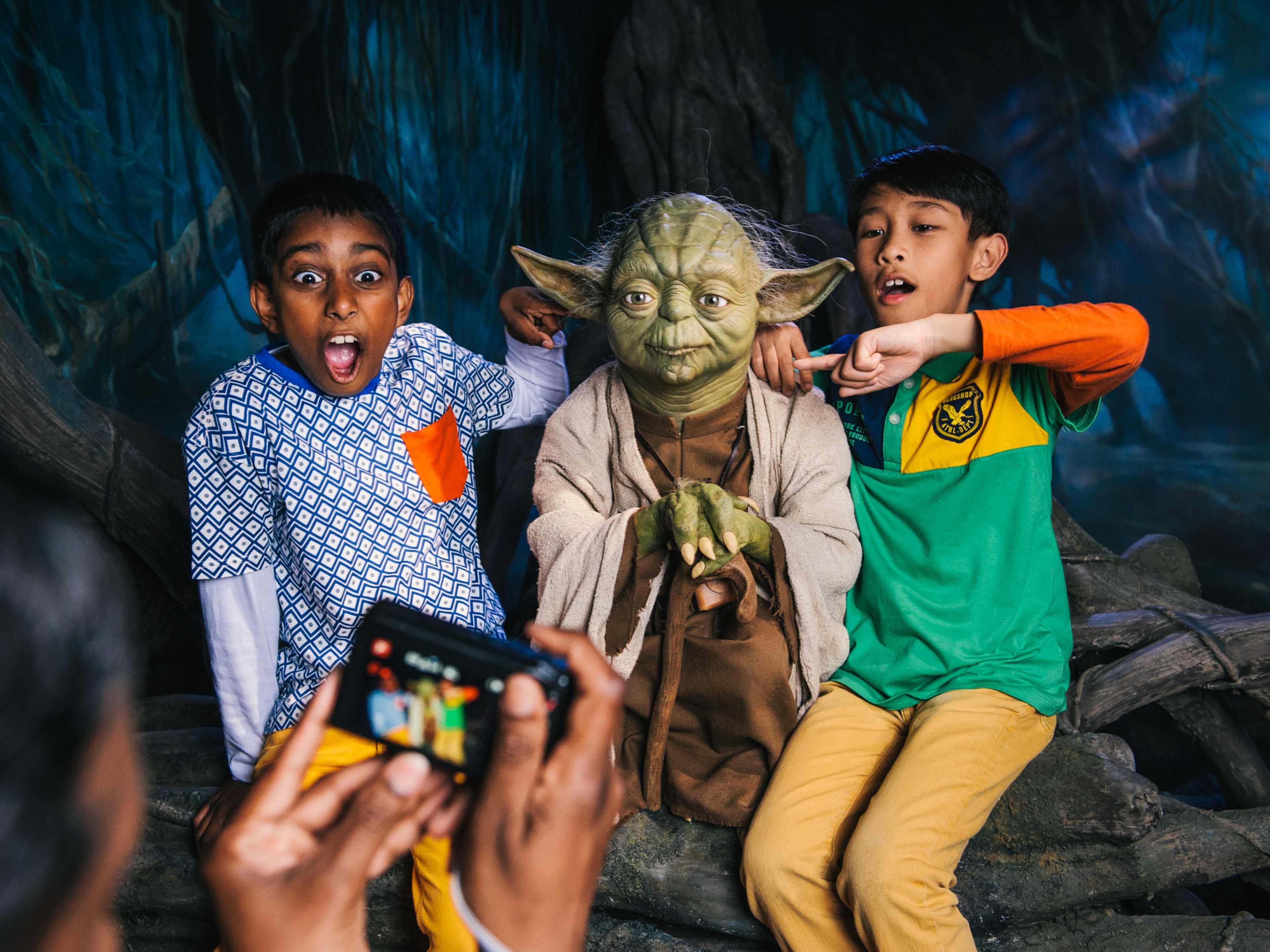 Children Posing with Yoda at Madame Tussauds London