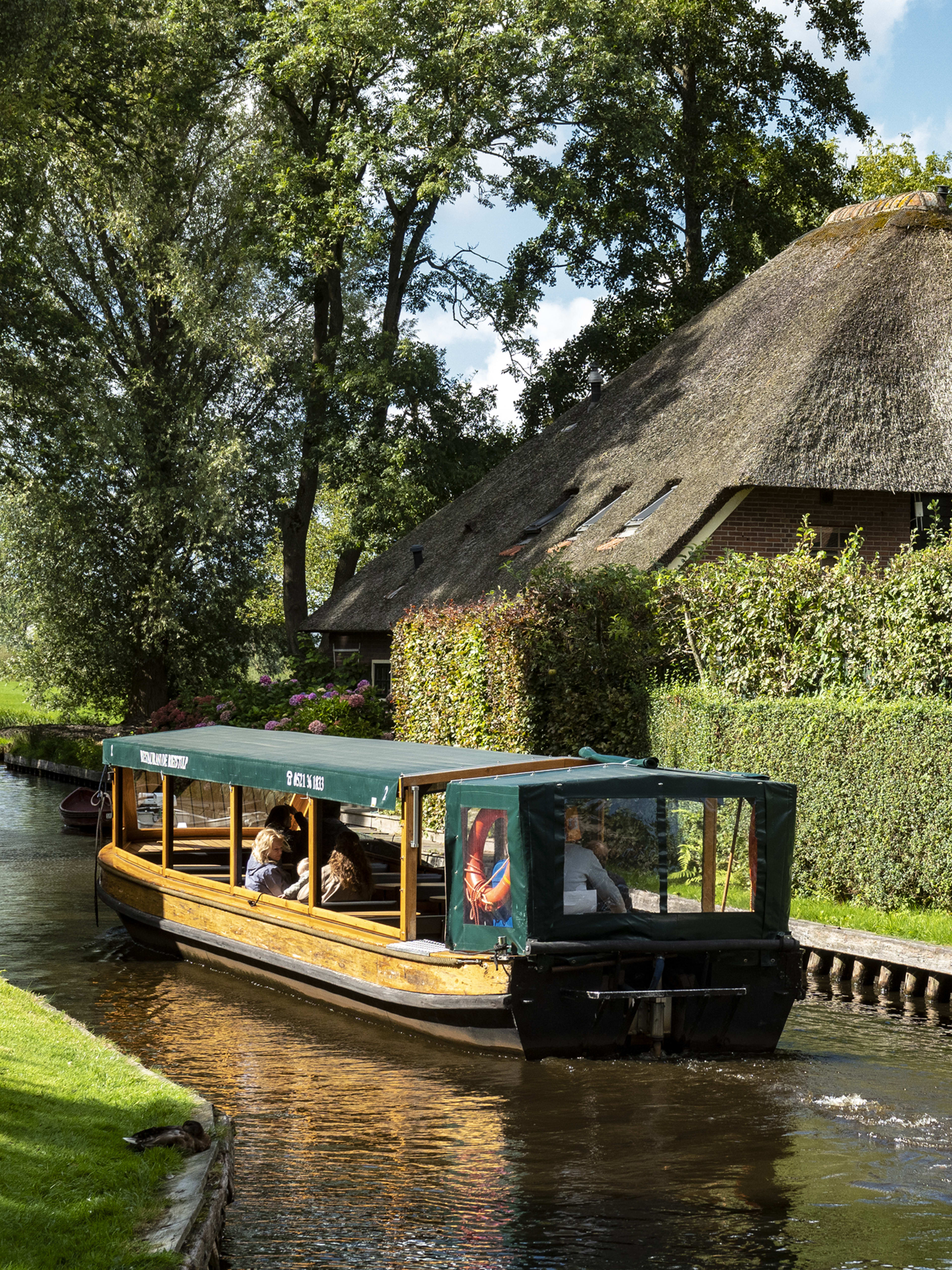 Exploring Giethoorn by boat