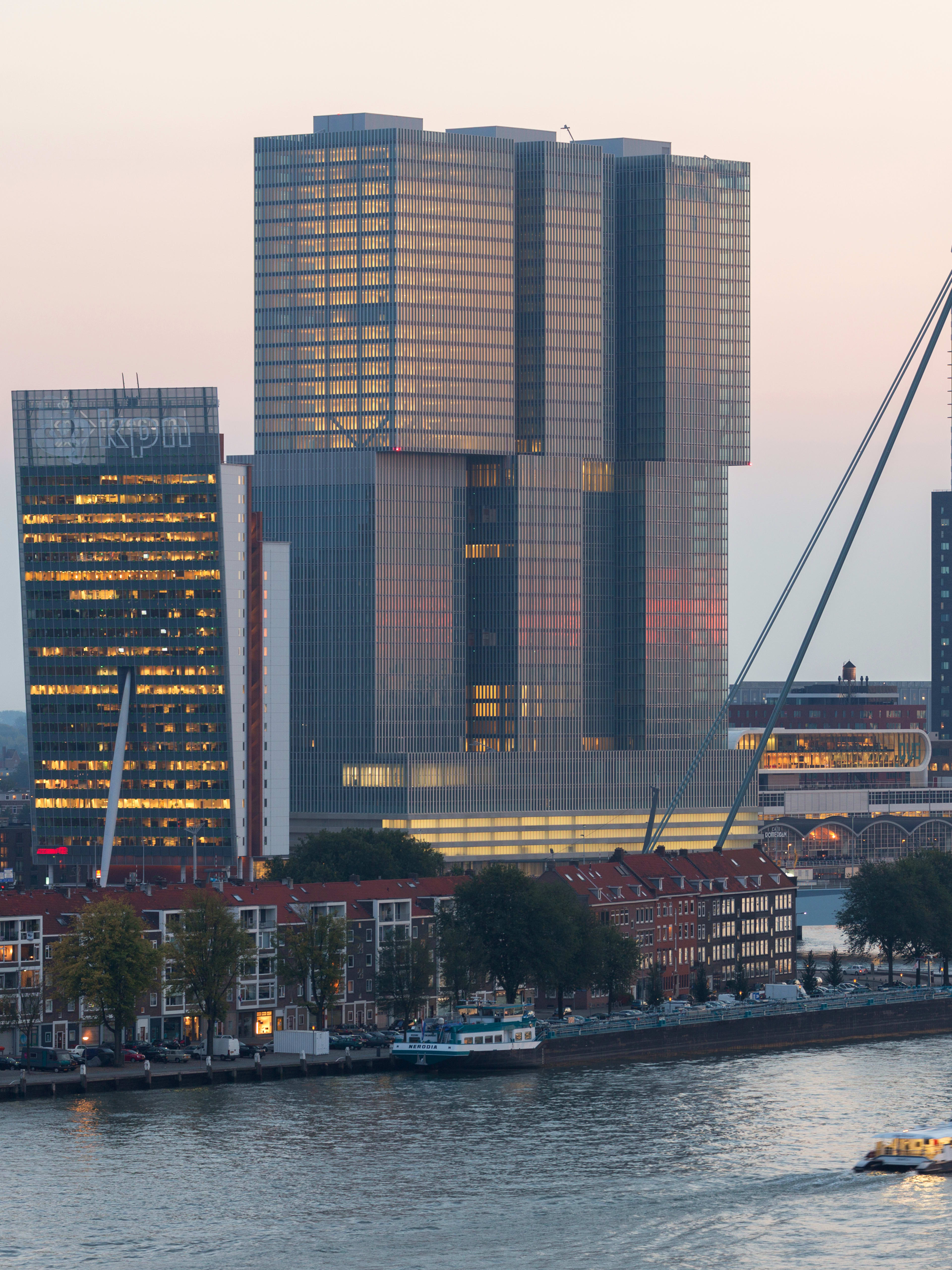Rotterdam, Delft & The Hague Live Guided Tour