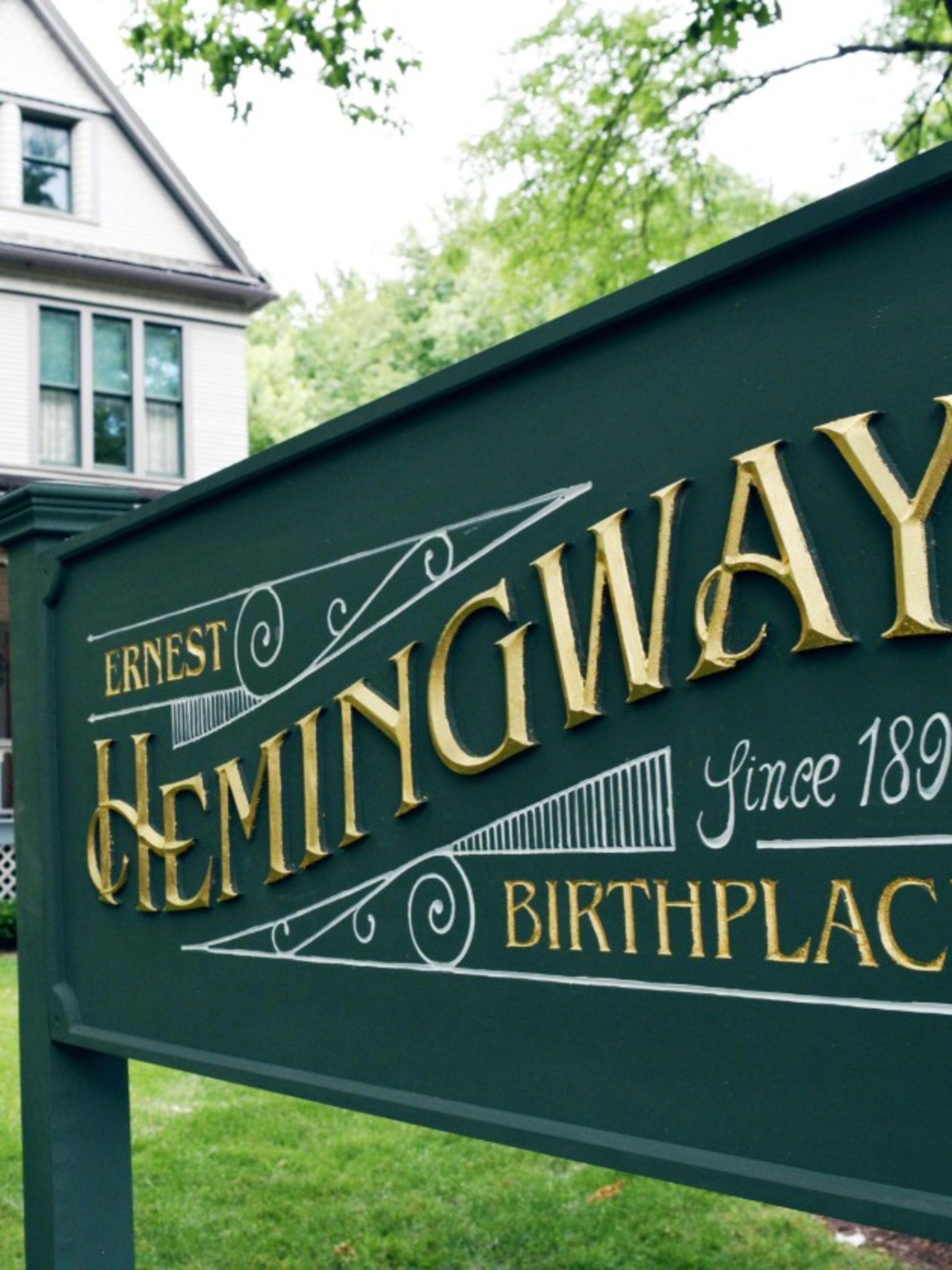 Ernest Hemingway Birthplace Home GO Chicago