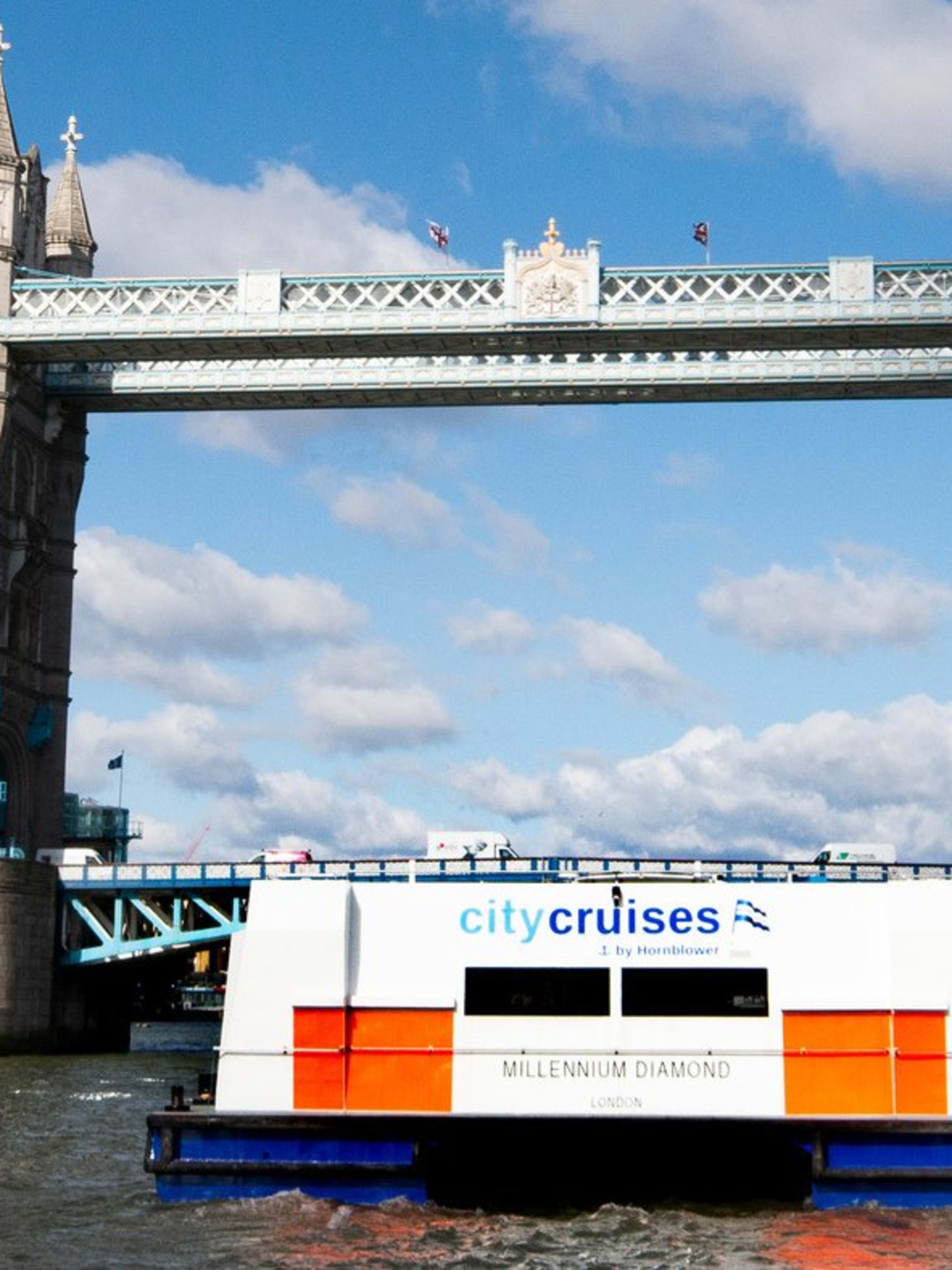 Cruzeiro turístico City Cruises 