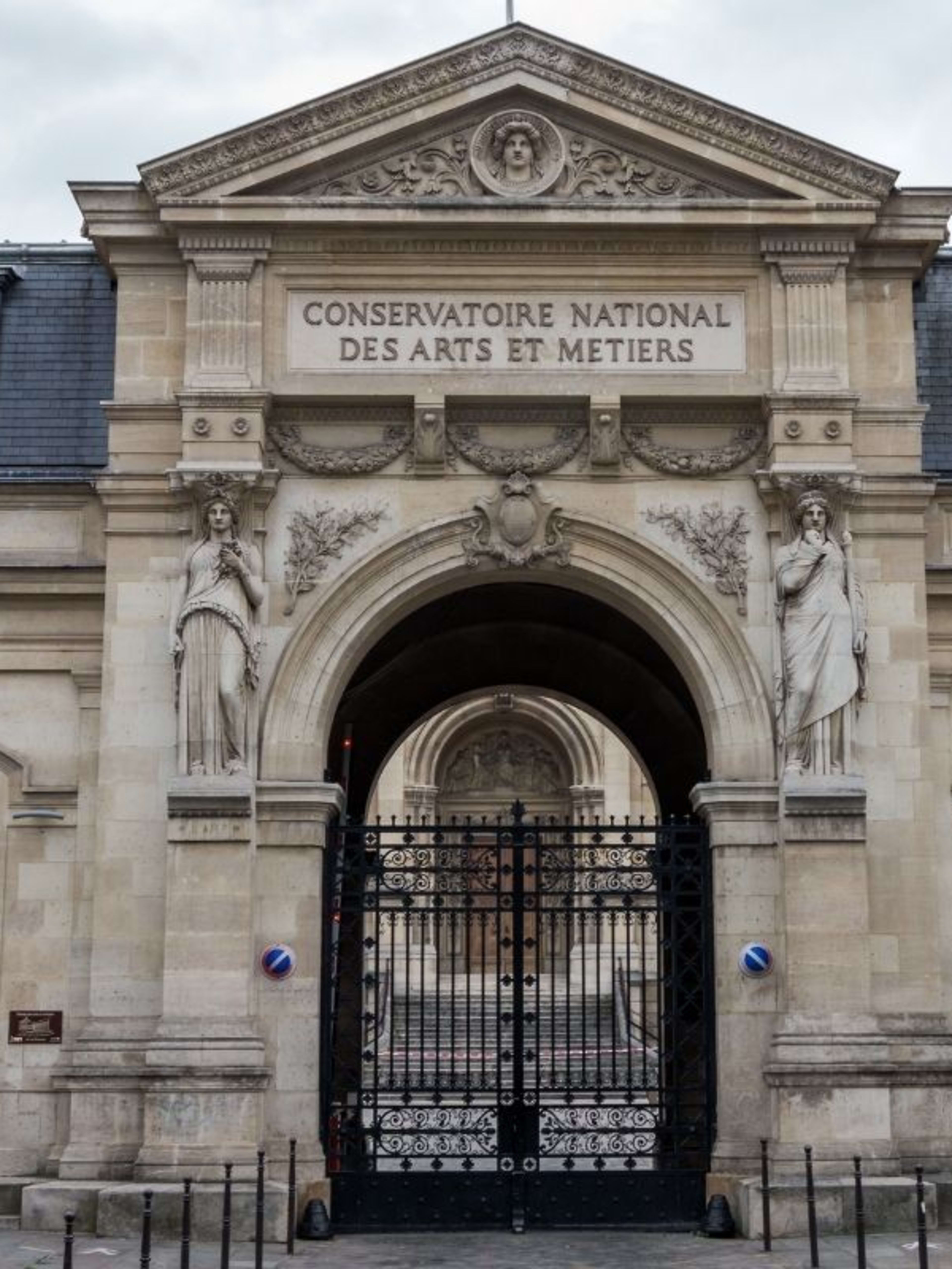 Arts et métiers