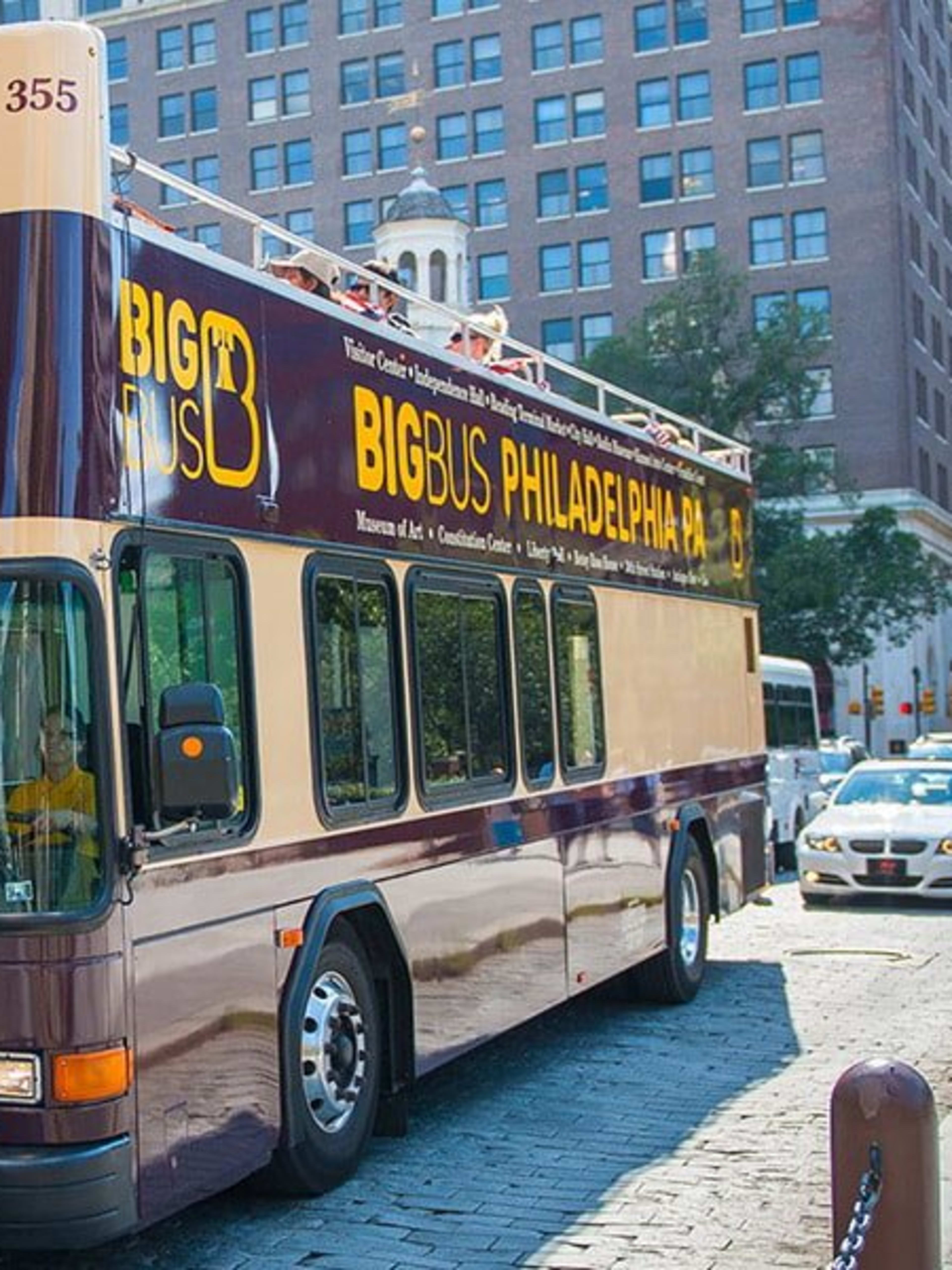 Big Bus Philadelphia - Hop-on Hop-off Tours | Go City Philadelphia Pass