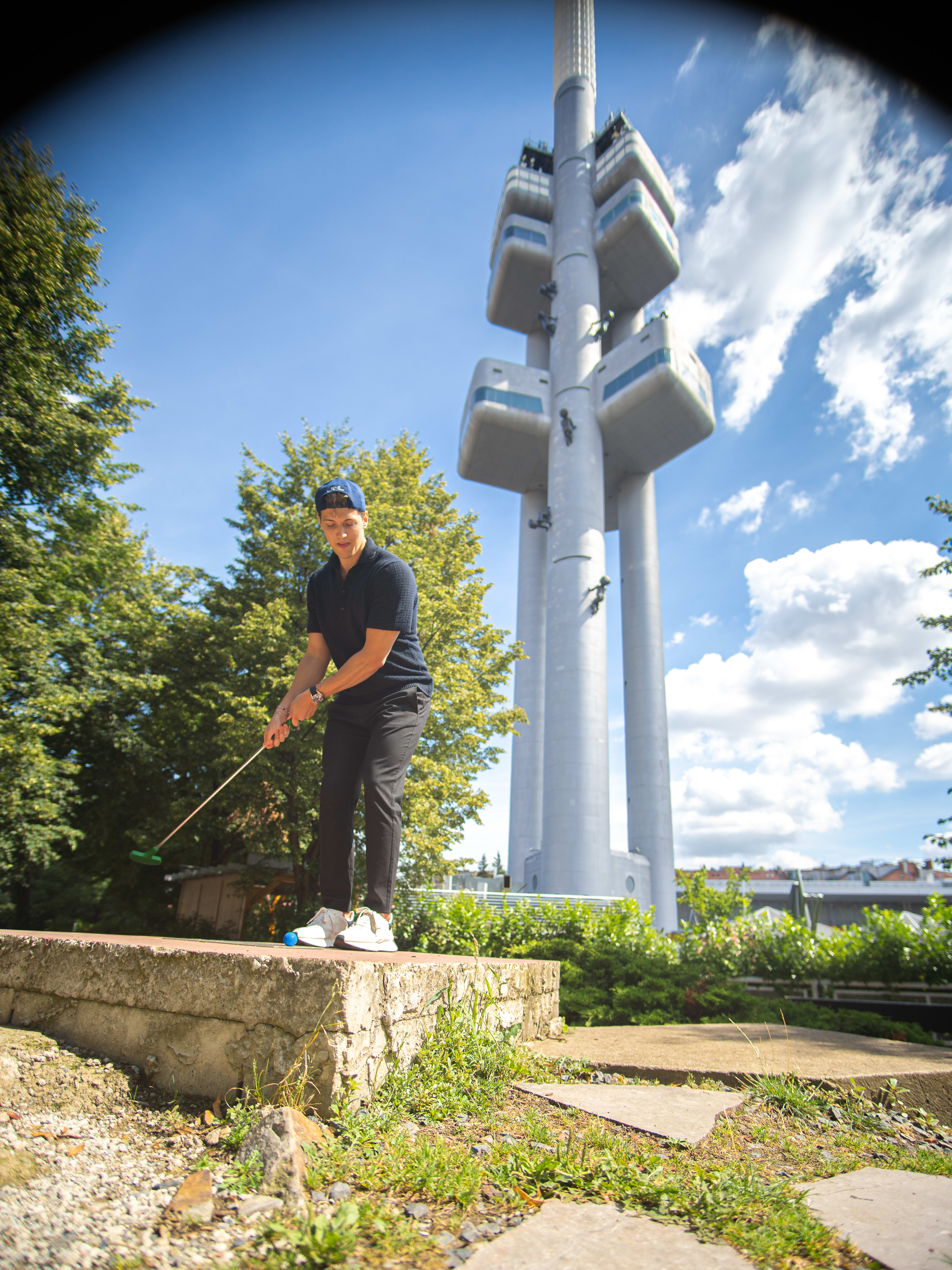 Minigolf all'aperto a Žizkov