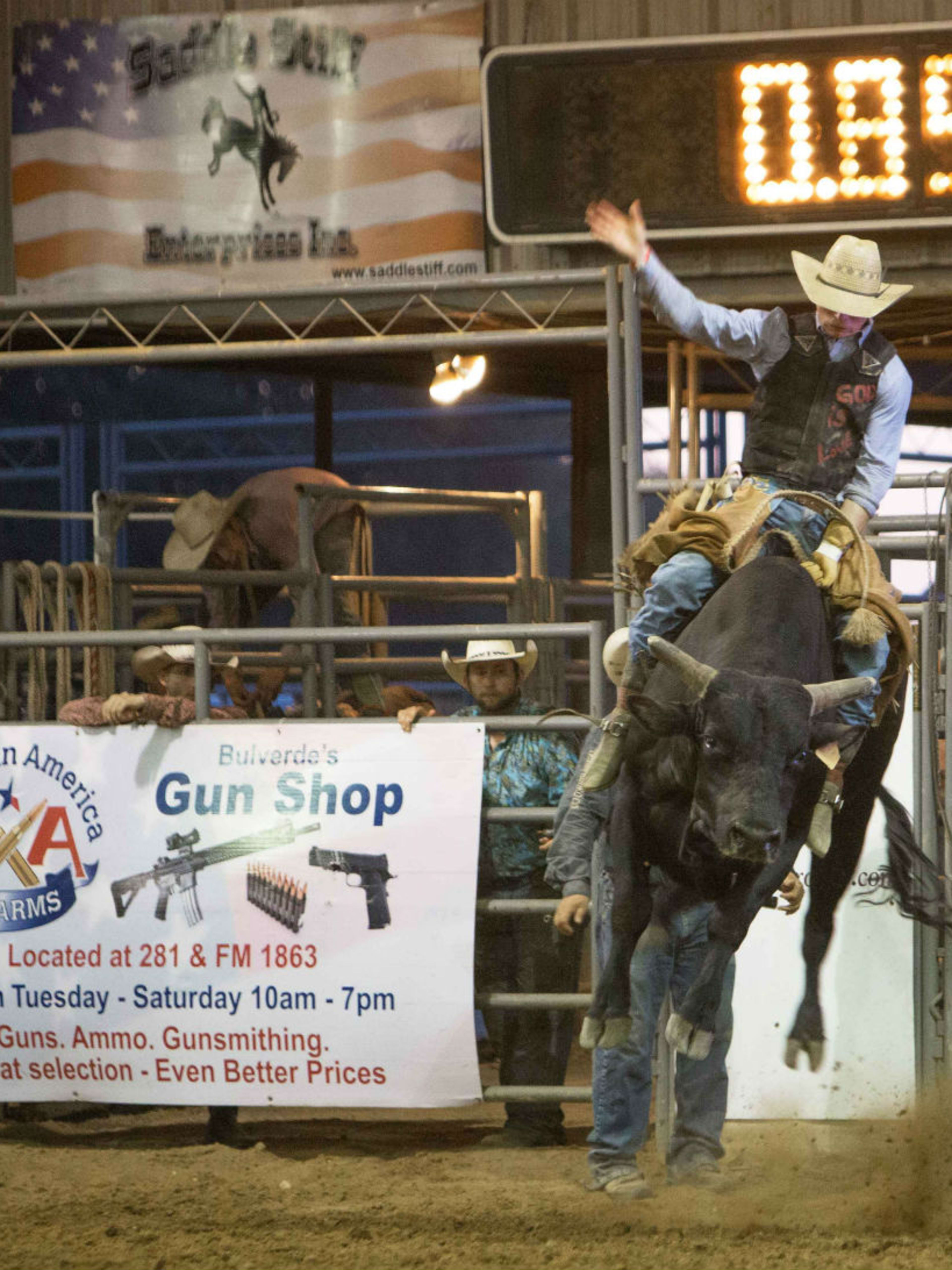 Tejas Rodeo Company | Go San Antonio Pass