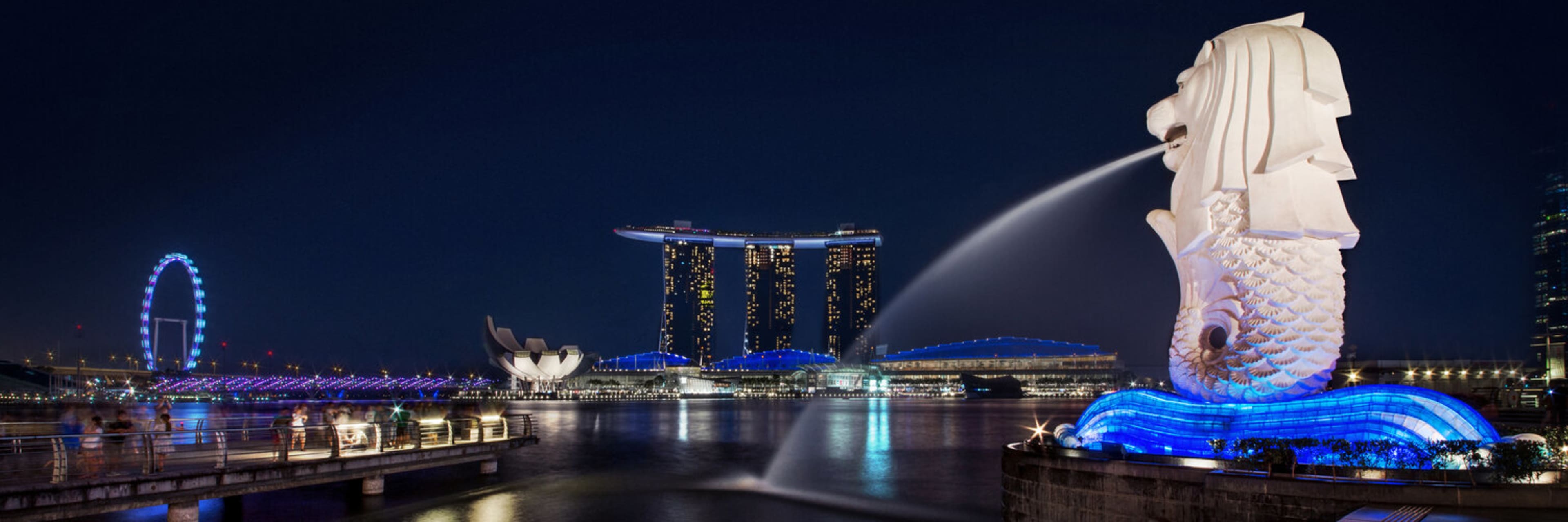 Marina Bay Night Walking Tour