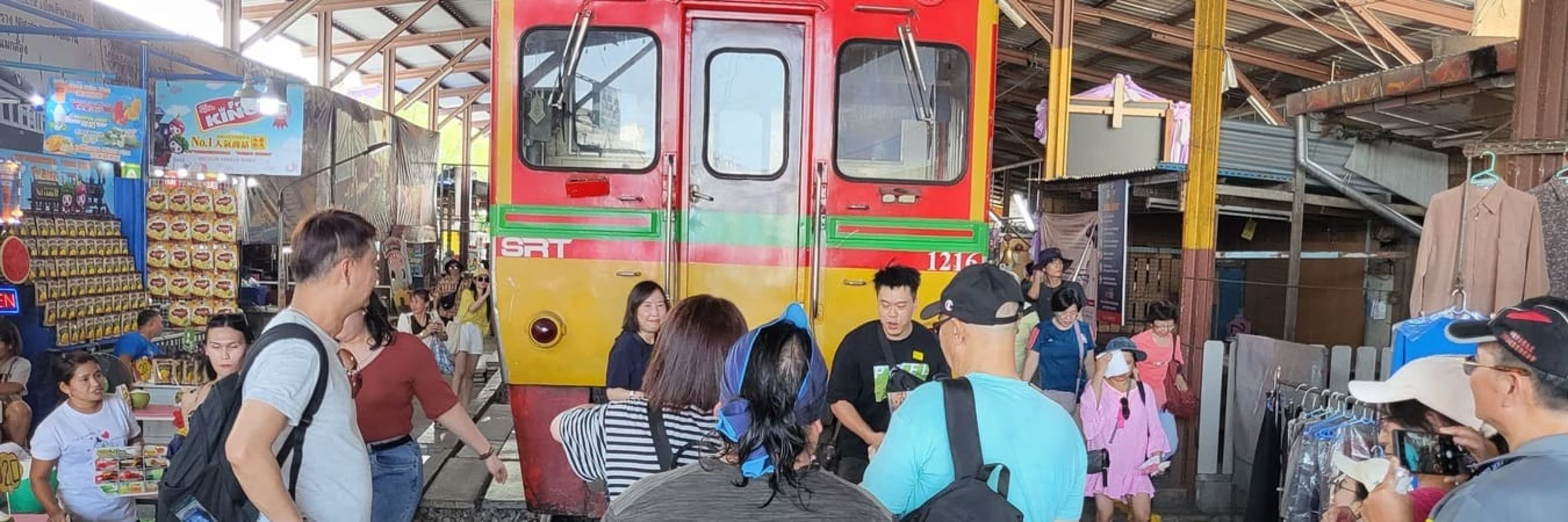 Maeklong Railway Market.