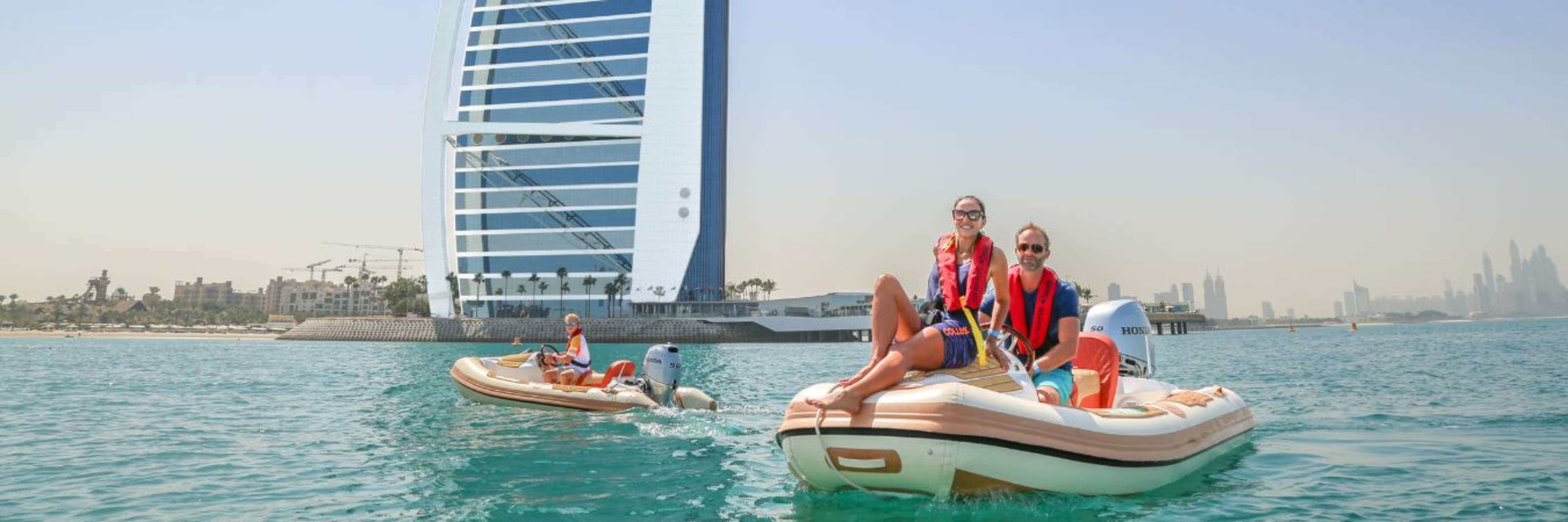 sea camel tour dubai