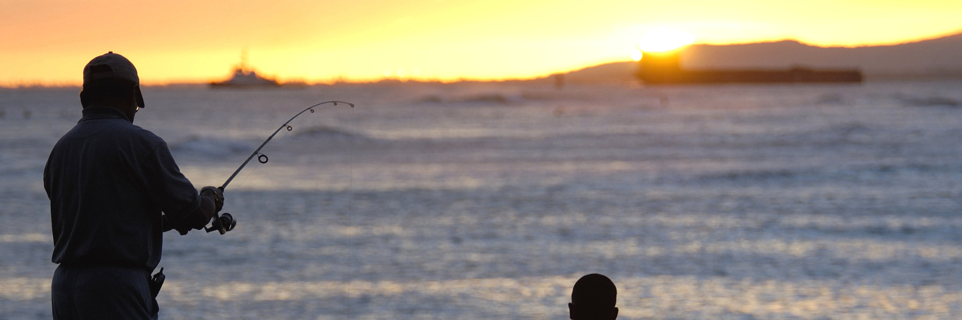 Shoreline Fishing Oahu