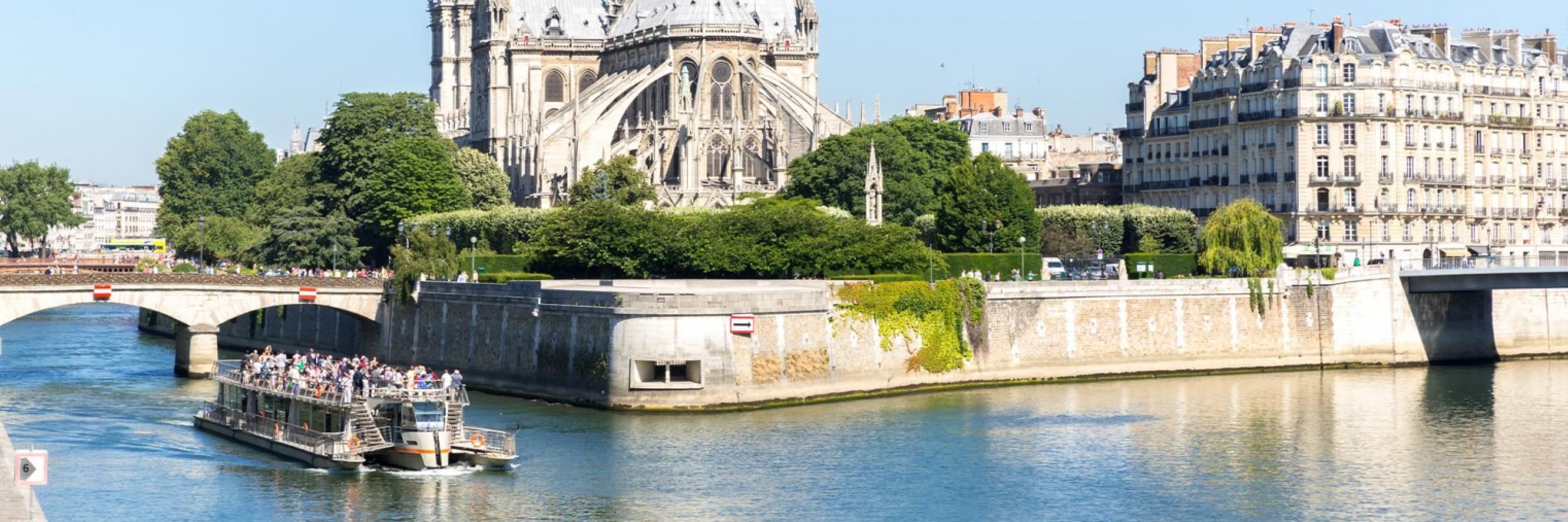 Bateaux Parisiens River Cruise