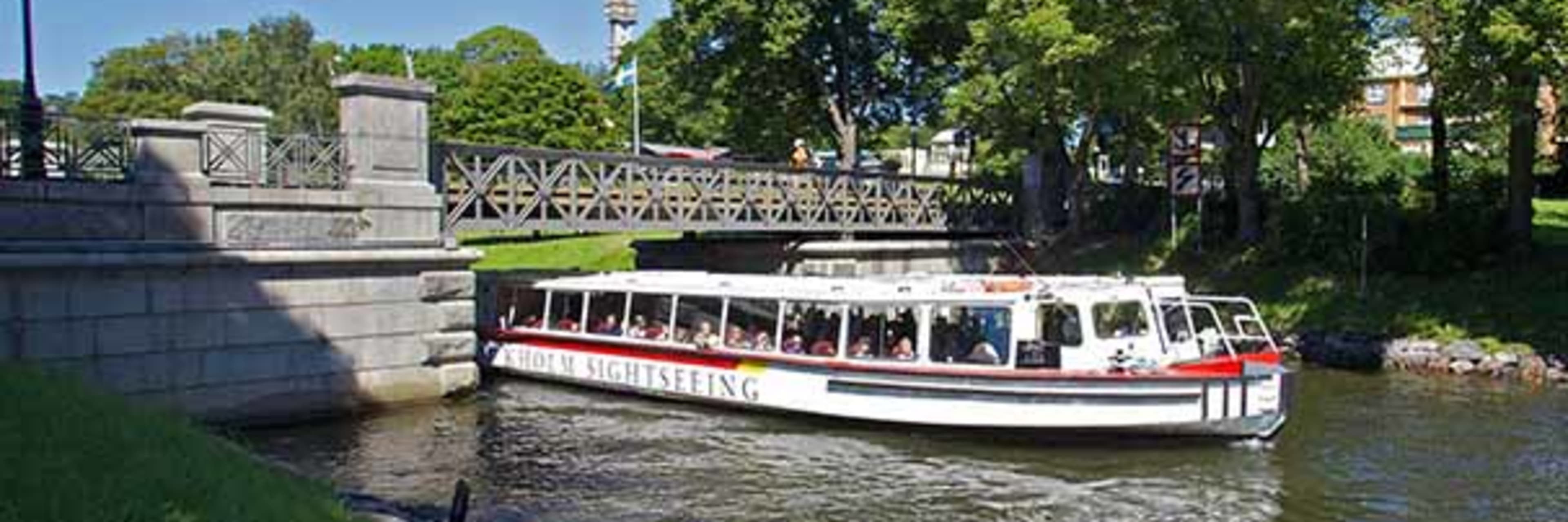 Royal Canal Boat Tour Stockholm