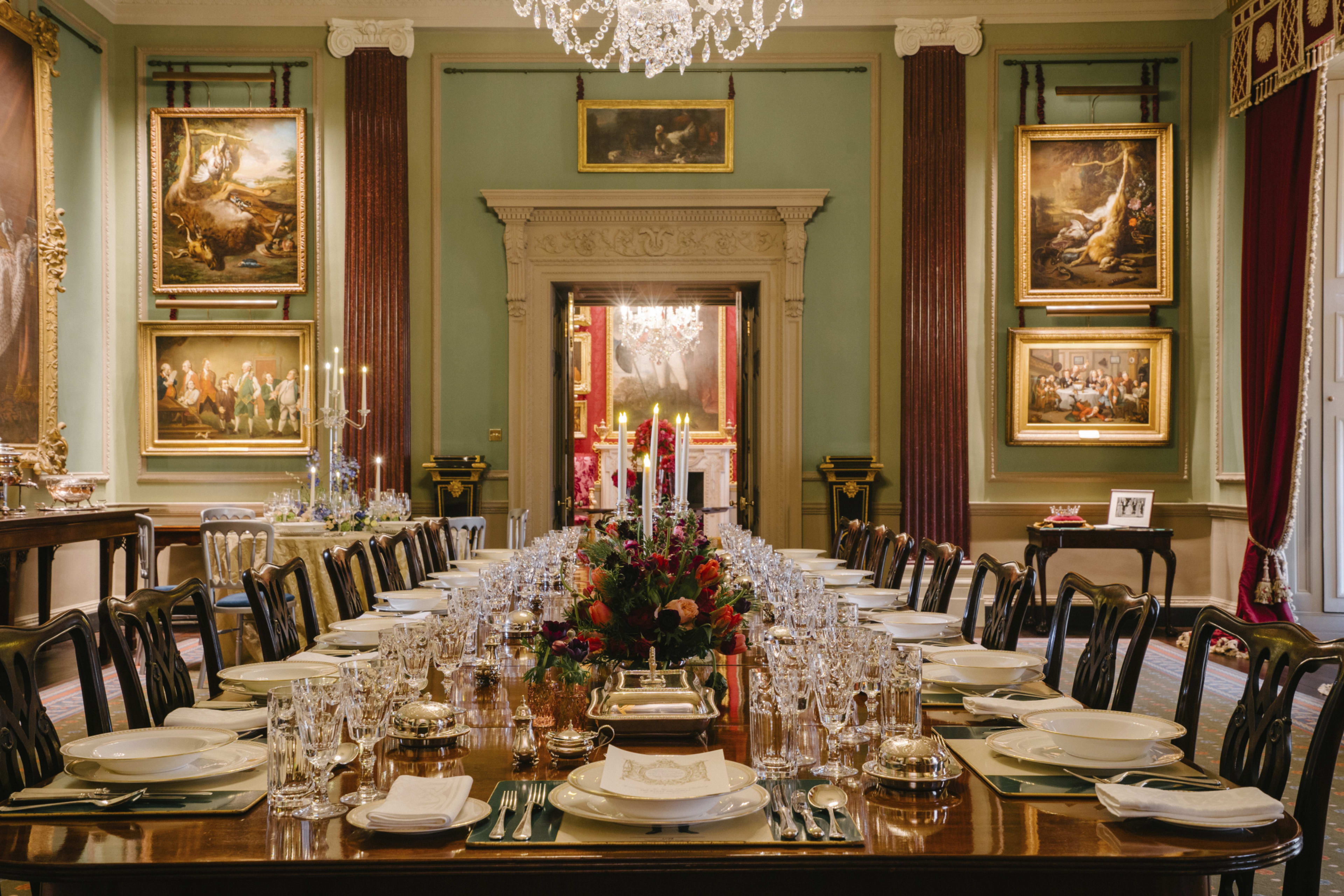 State dining room 