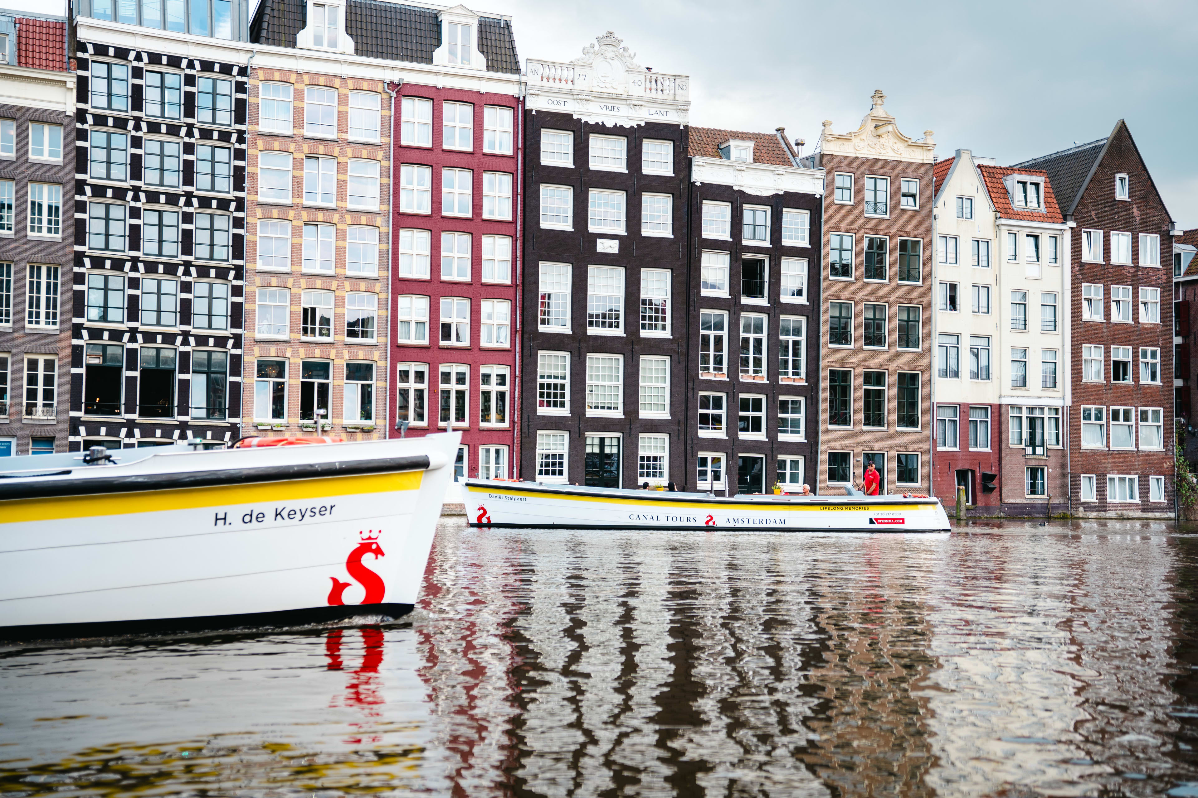 Open Boat Cruises in Amsterdam