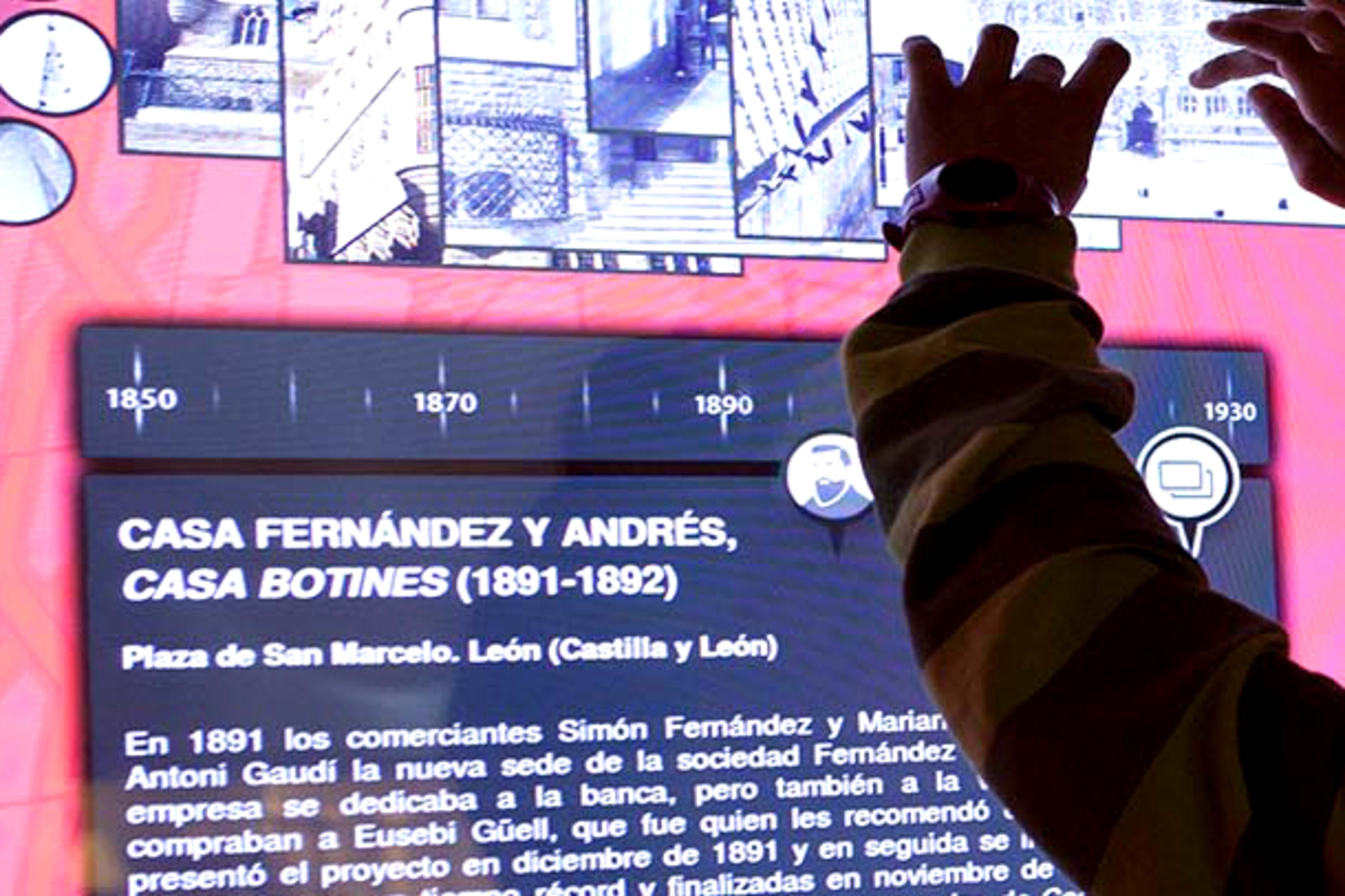 Gaudi Experiencia 4D