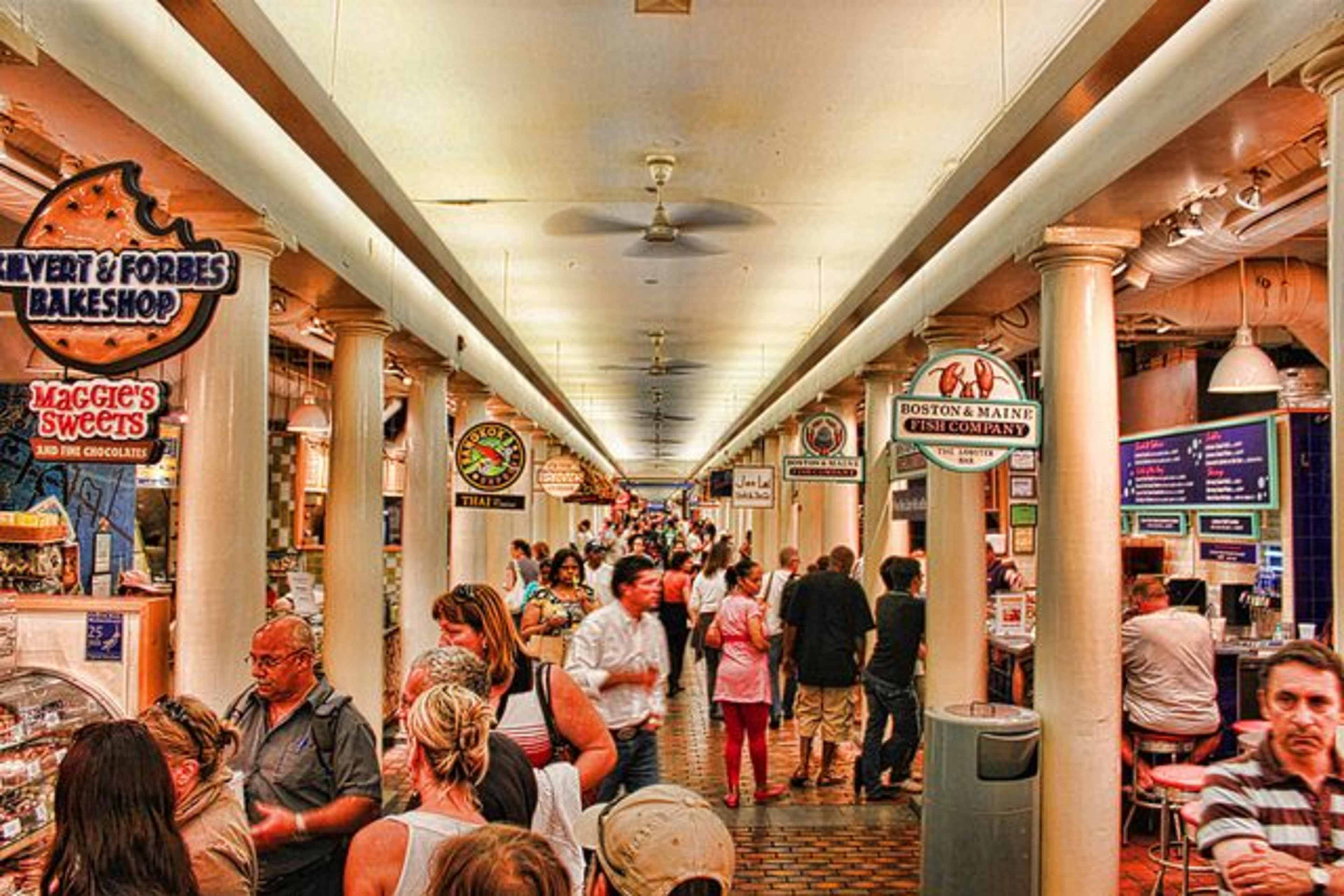 Boston Harbor Walk & Seafood Tour