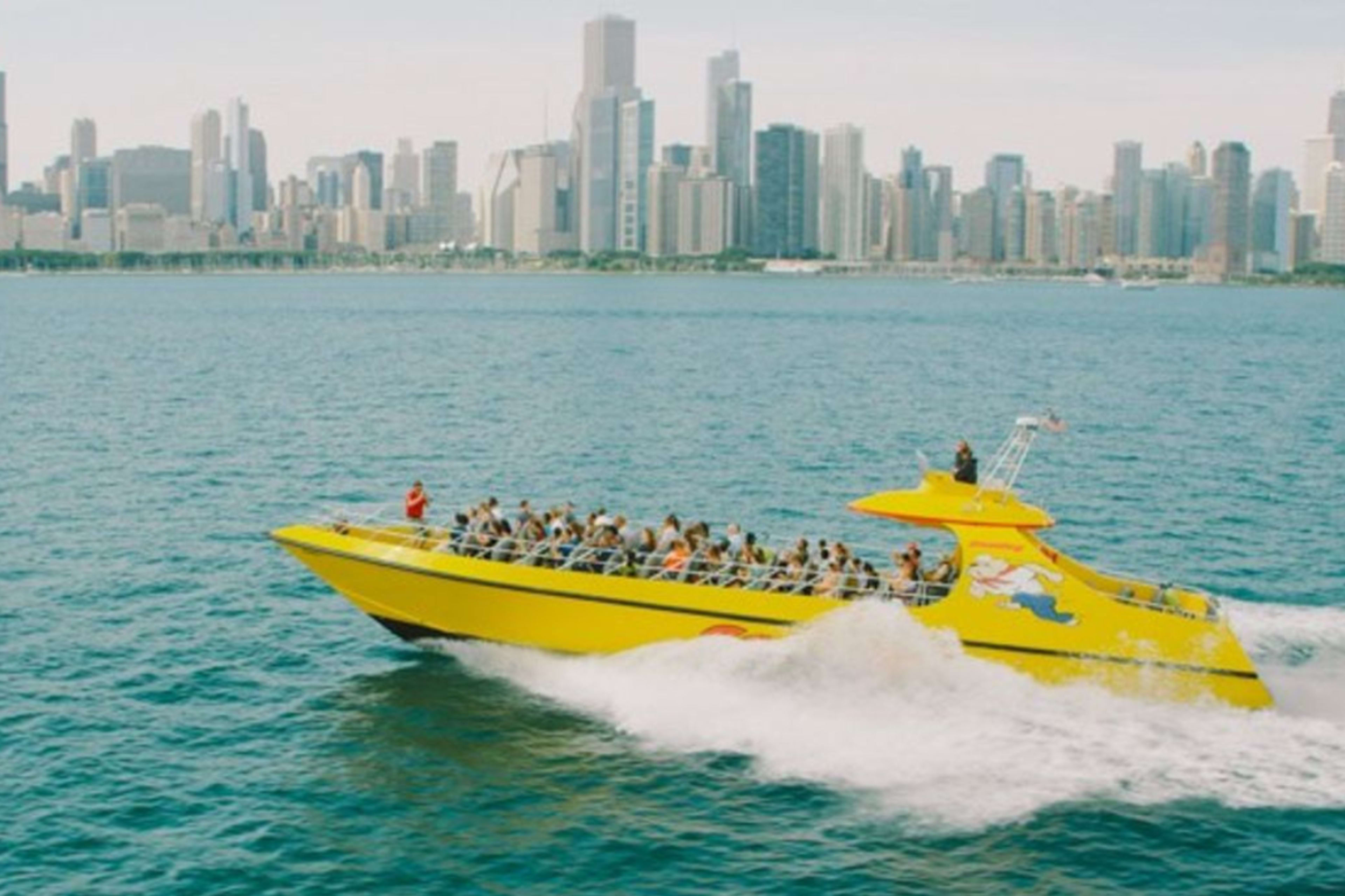 Crucero en lancha por el lago Michigan