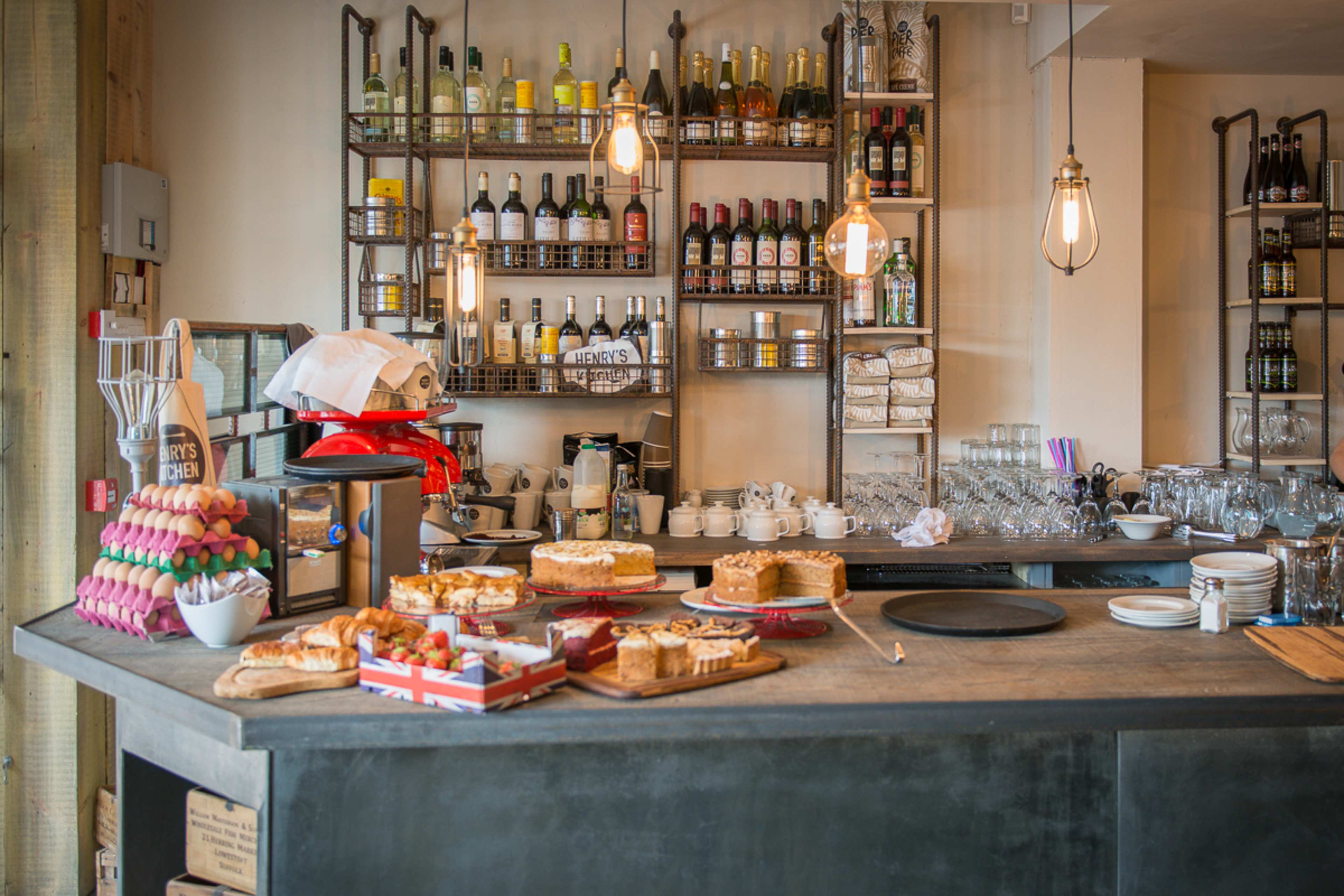 Timeless British Sweets & Tea at Henry's Kitchen (Hampton Court)