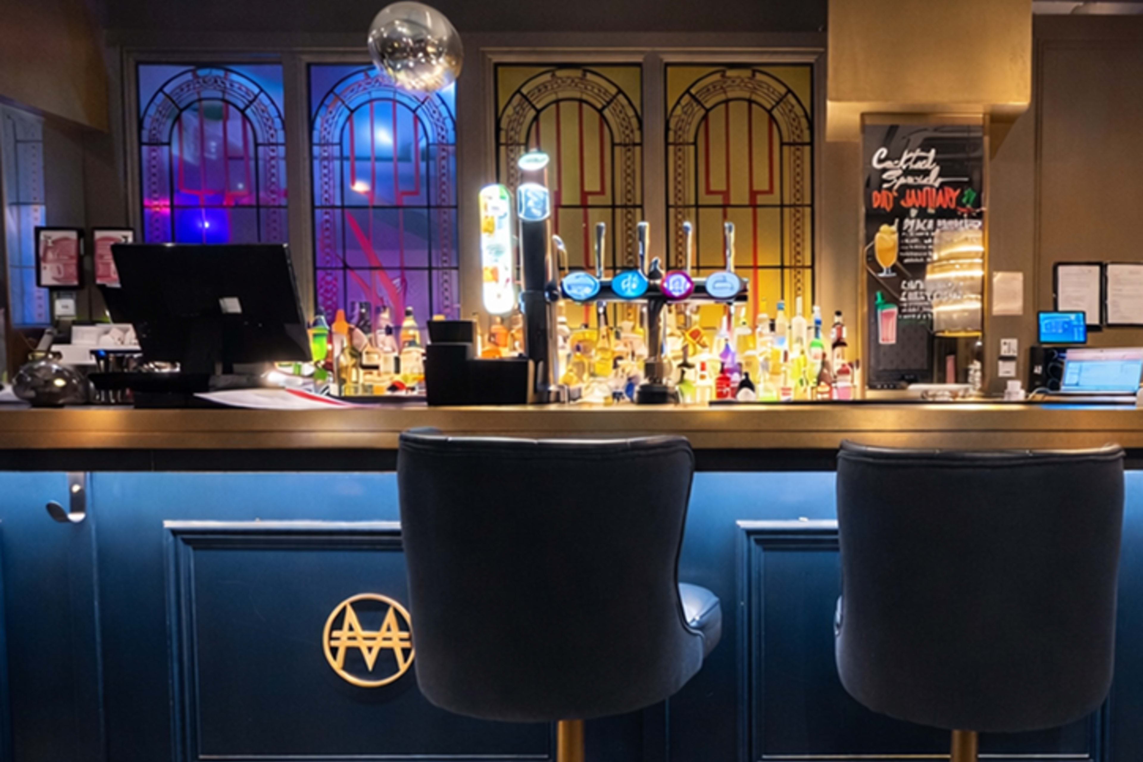 Top Hat Restaurant