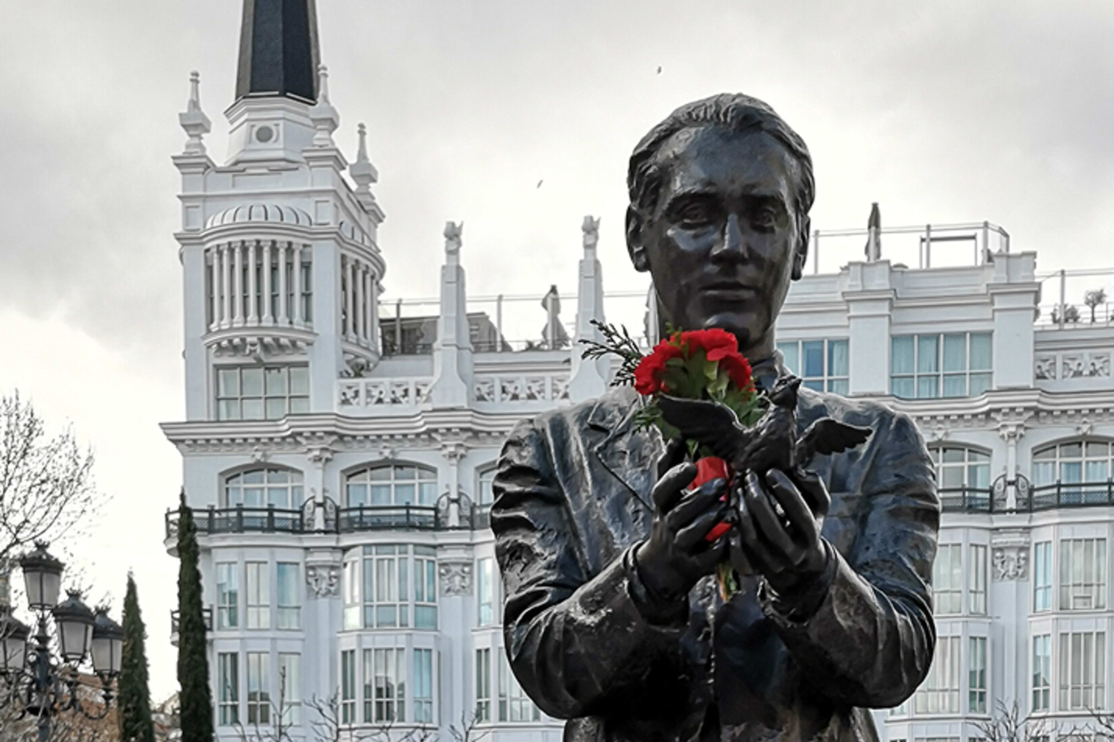 Madrid Essentials Walking Tour