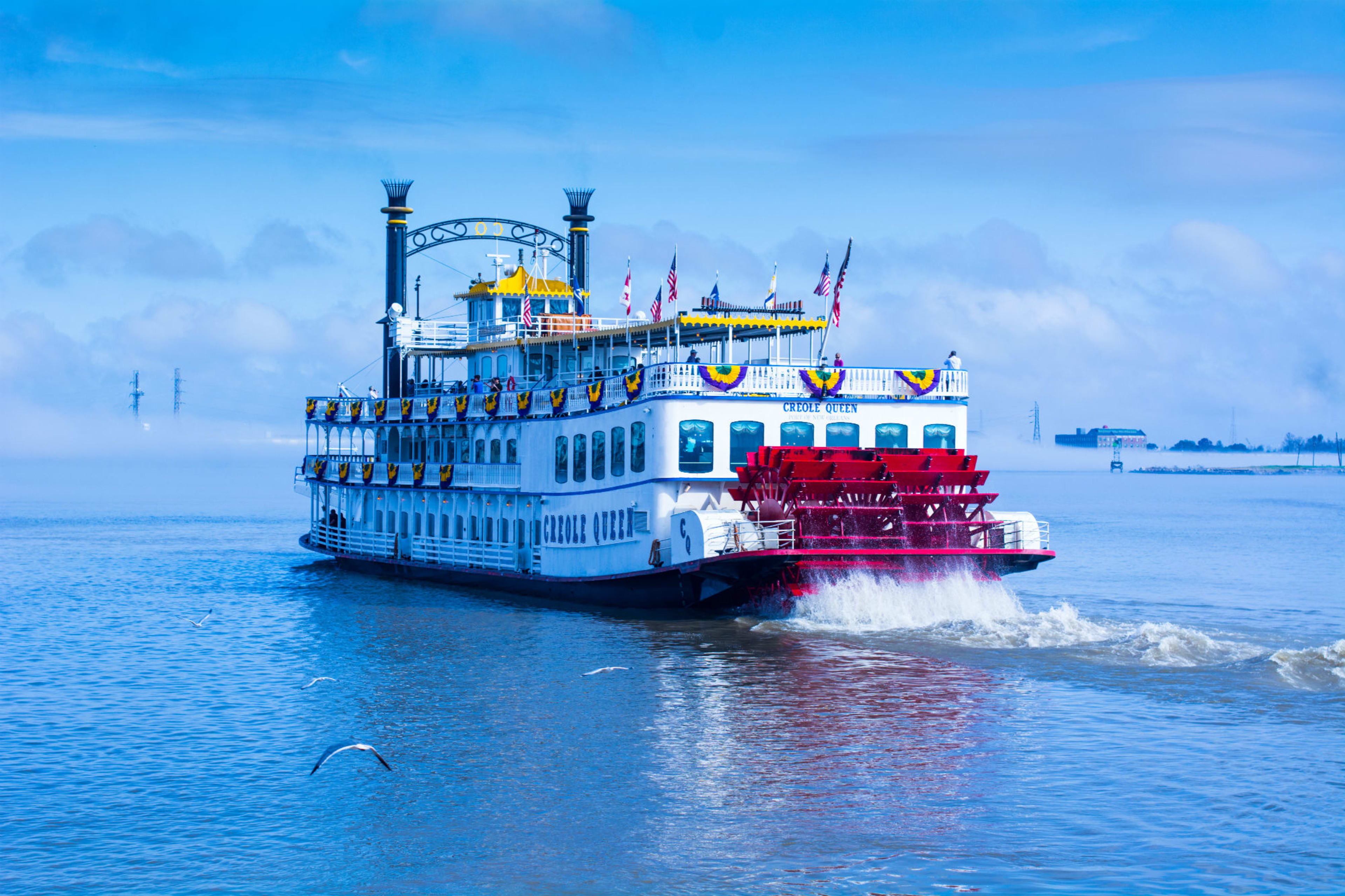 Paddlewheeler Creole Queen