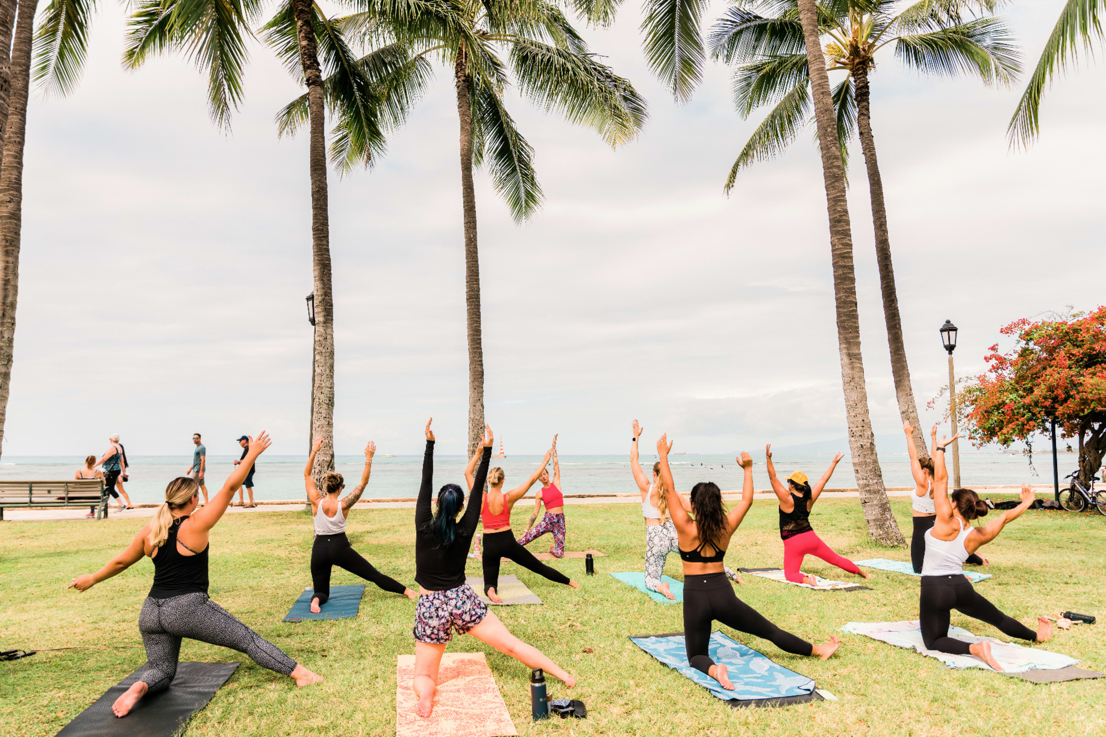 Waikiki: Sunset Beach Yoga, Oahu