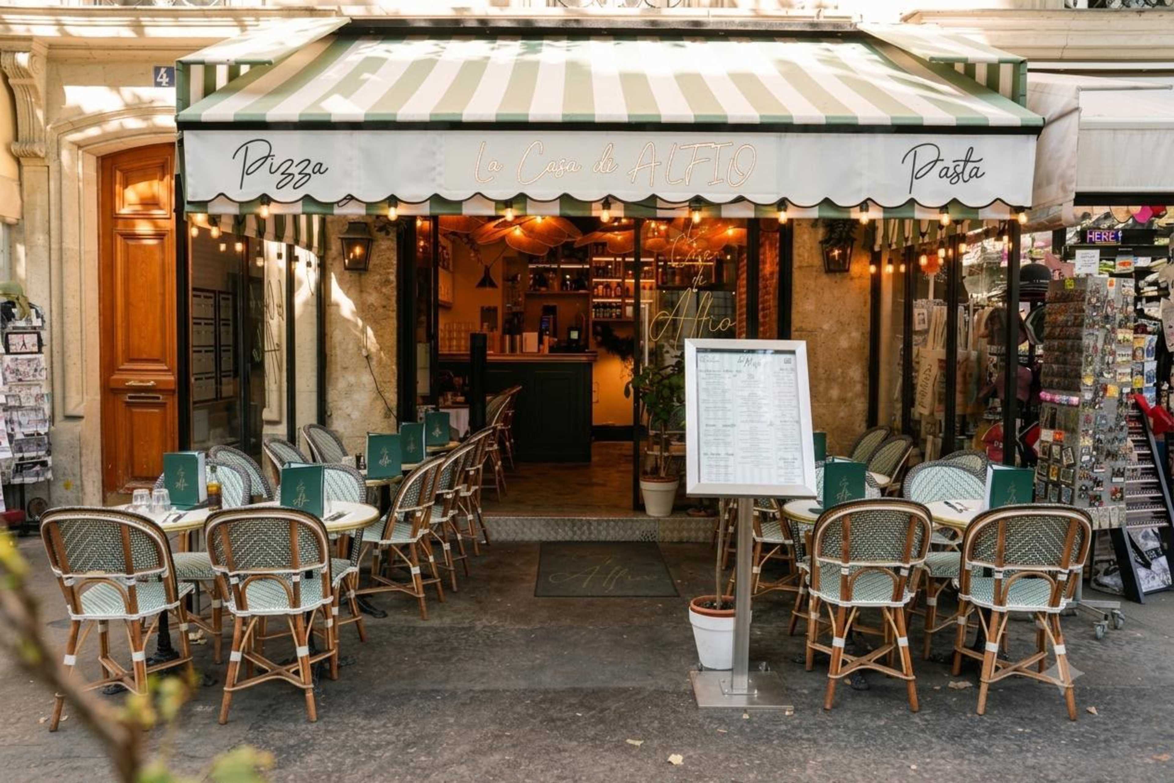 Dolce Vista: Whole Pizza & Wine at Casa di Alfio
