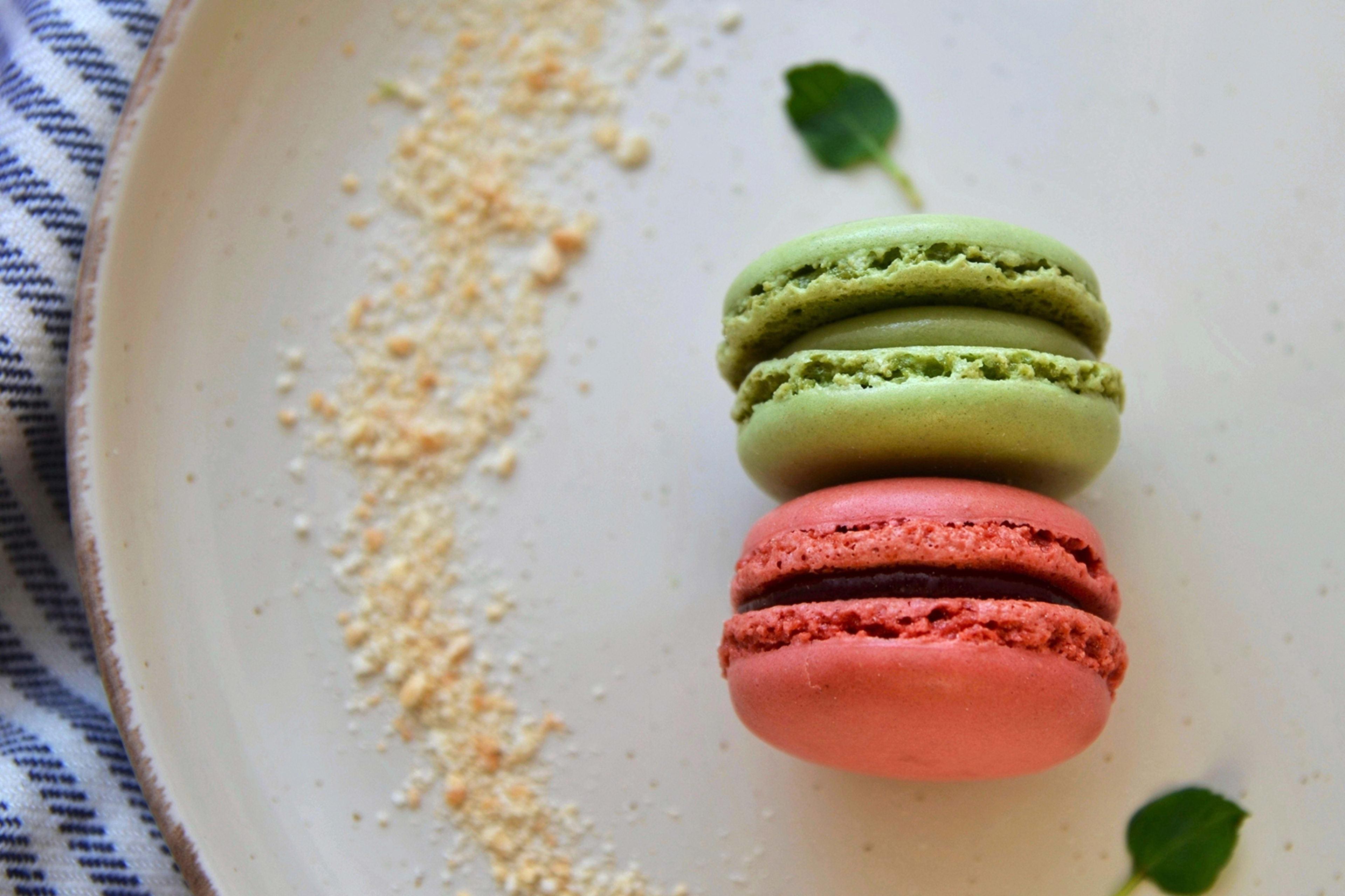 macarons in montmartre