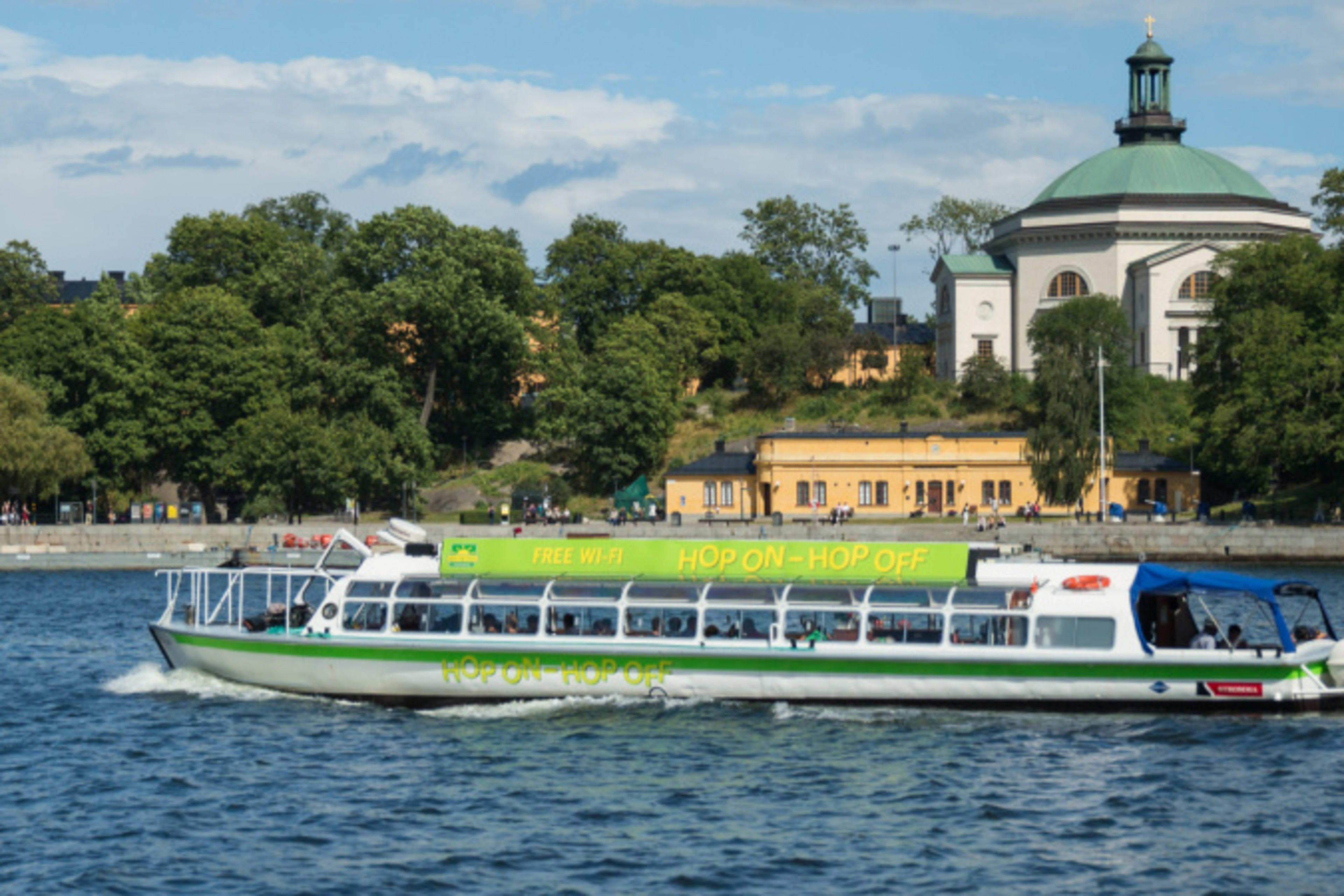Hop On Hop Off Bus and Boat Tour Stockholm