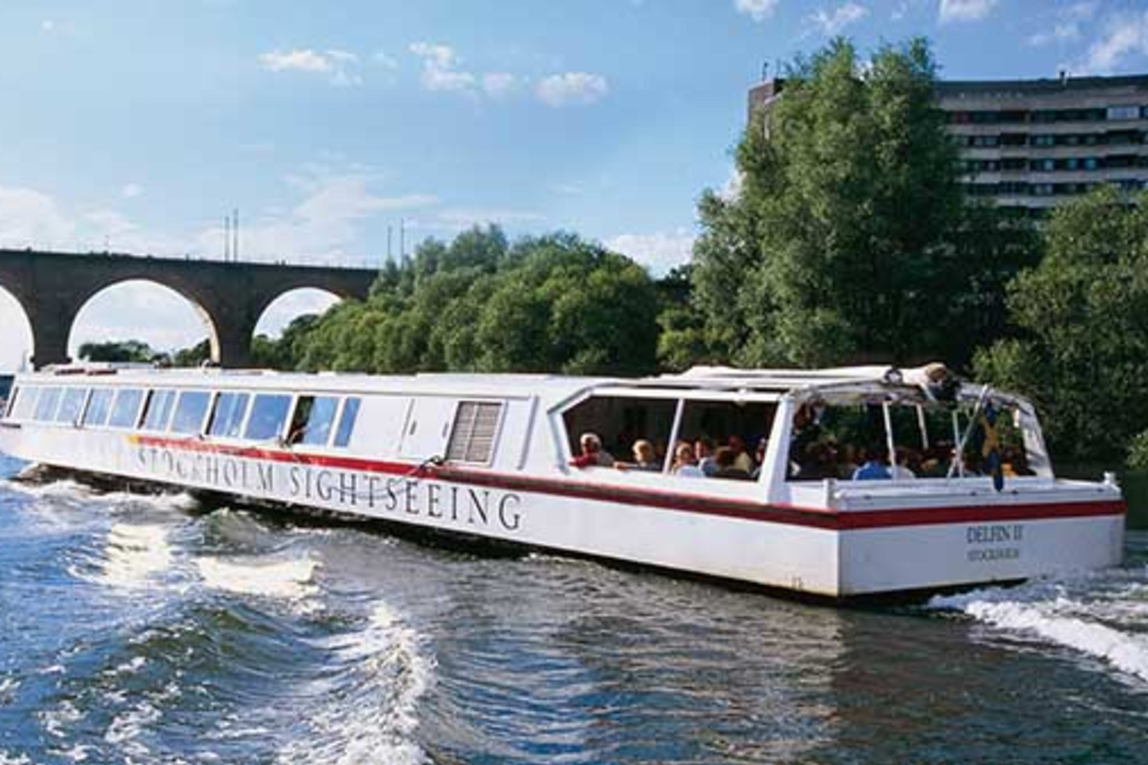 Royal Canal Boat Tour Stockholm
