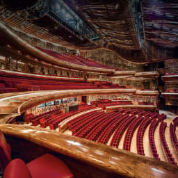 Dubai opera