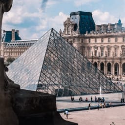 Louvre