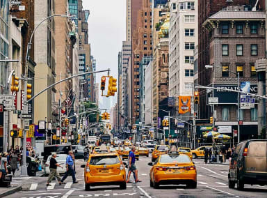 NYC taxis on 5th Avenue