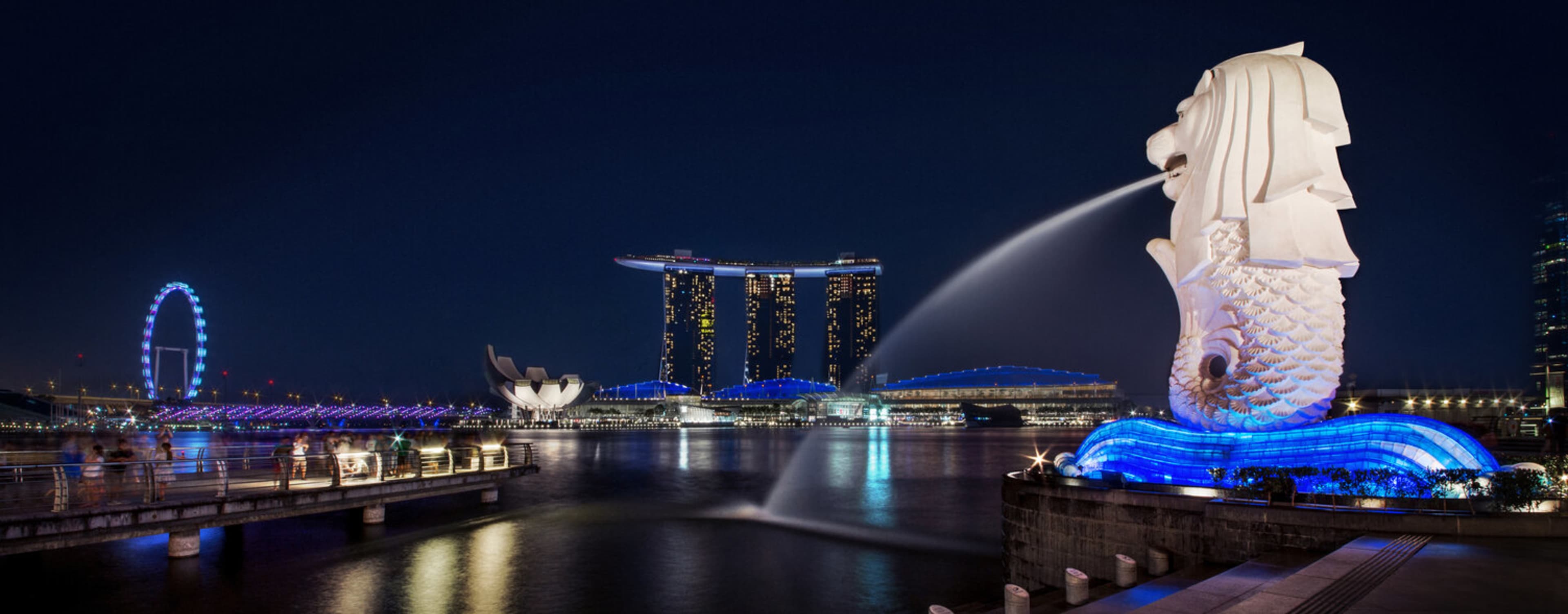 Marina Bay Night Walking Tour