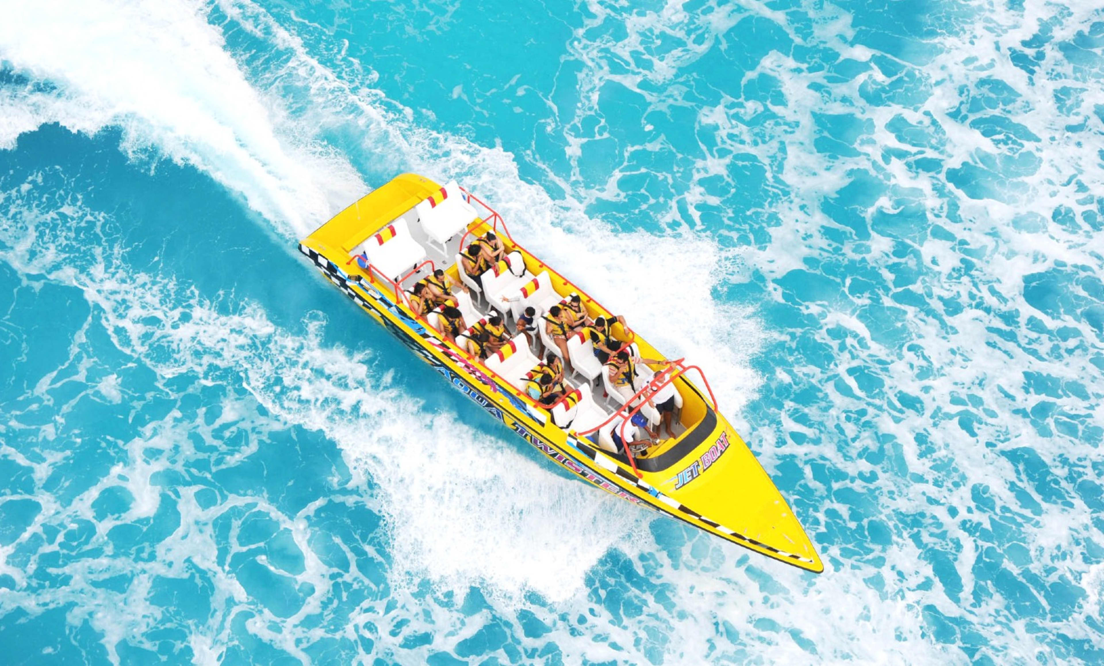 Aquatwister Speedboat Cancun