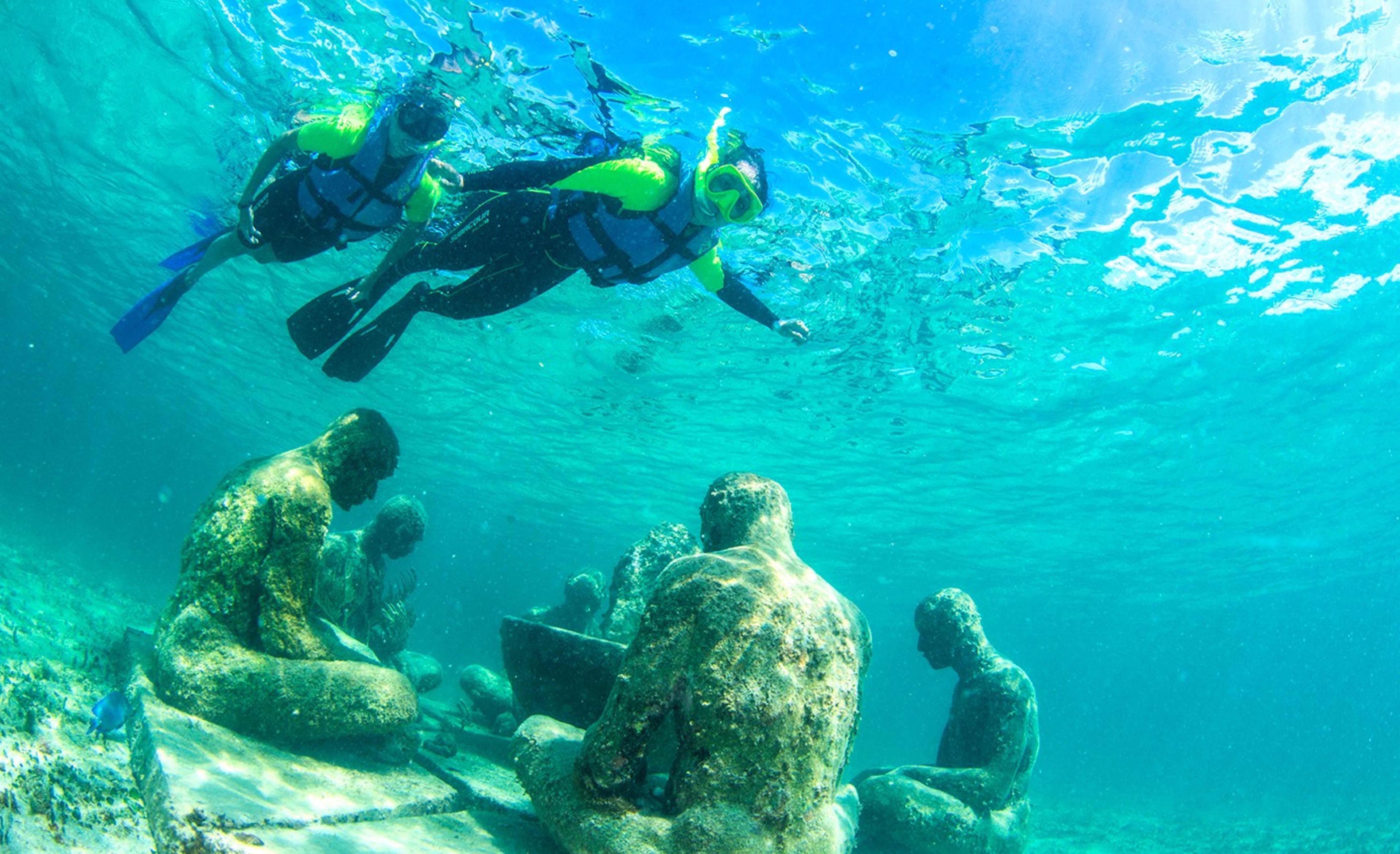 Underwater Museum snorkel Cancun