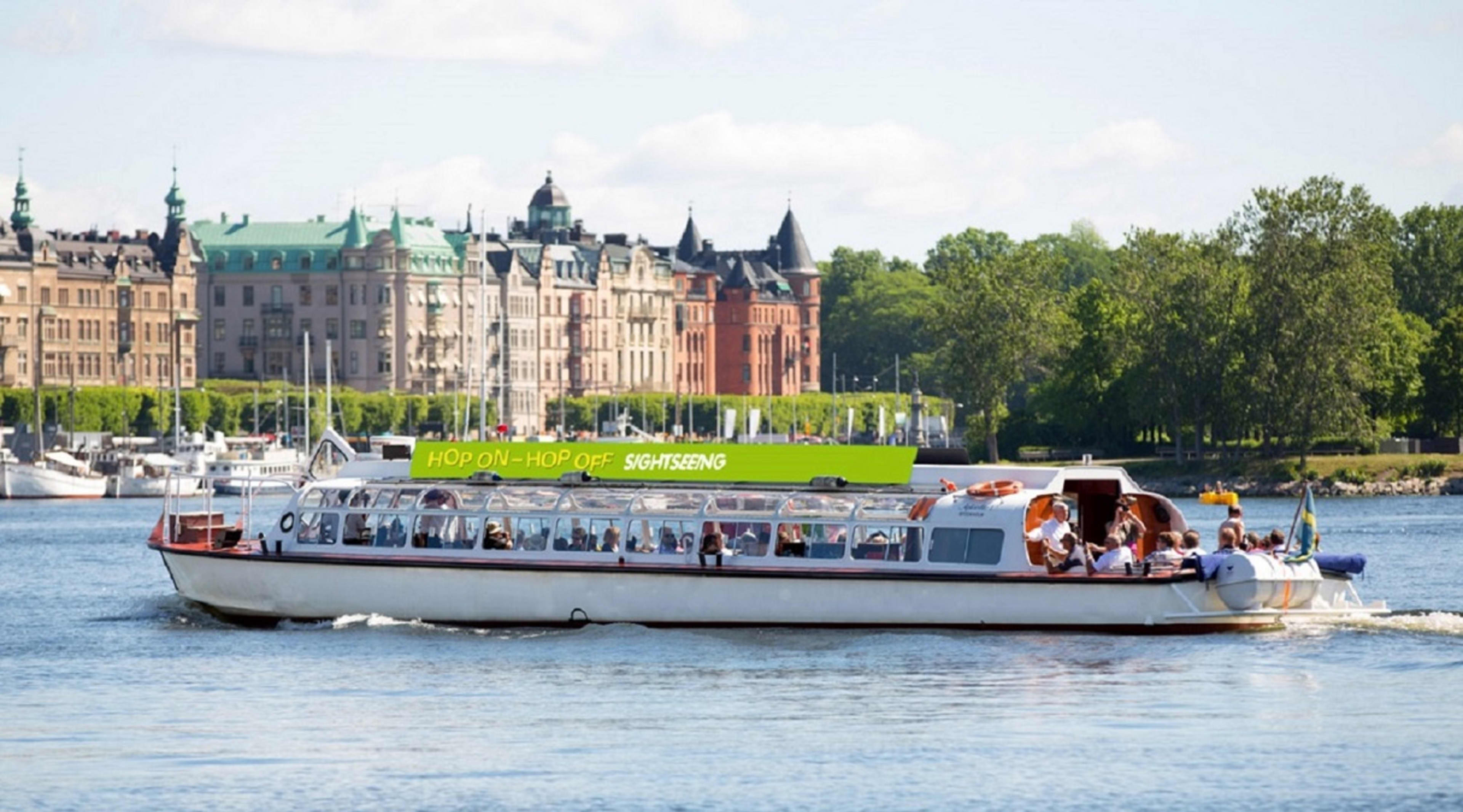 Hop On Hop Off Bus and Boat Tour Stockholm