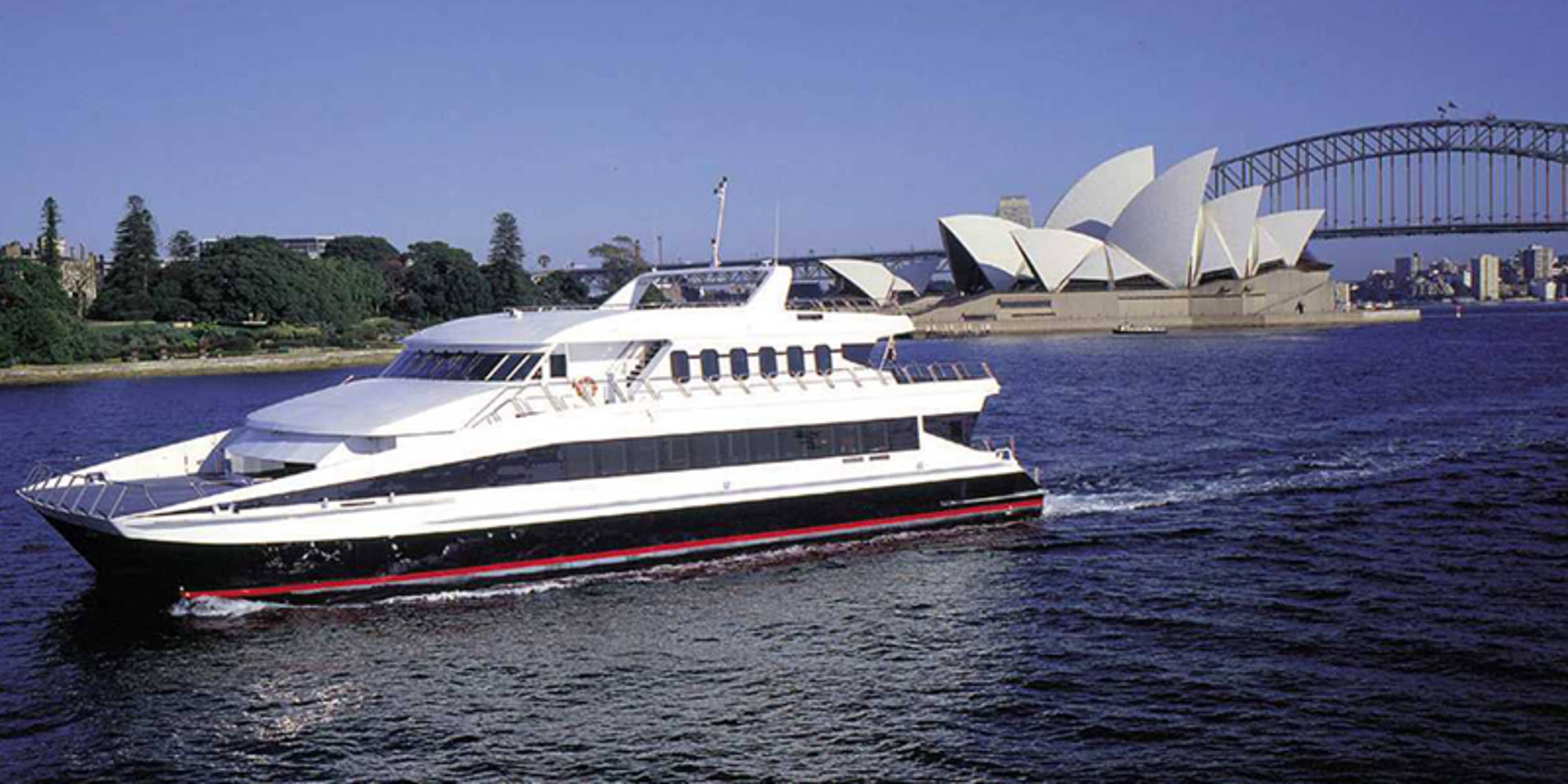 1 hour harbour sightseeing cruise