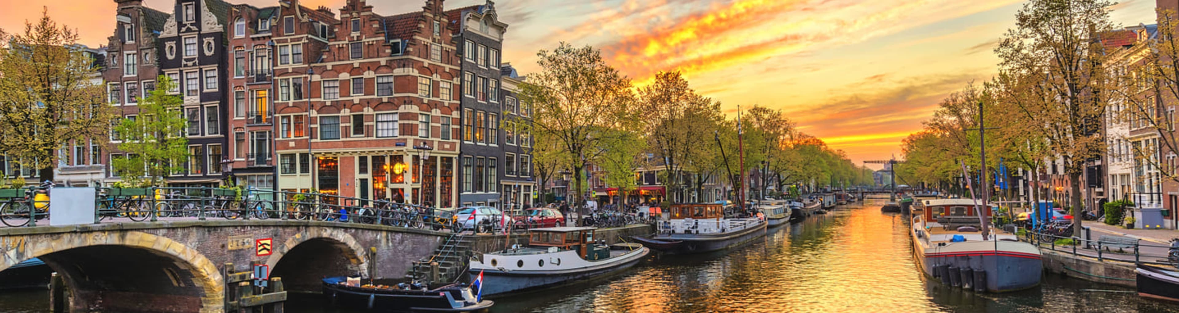 Amsterdam canals at dusk