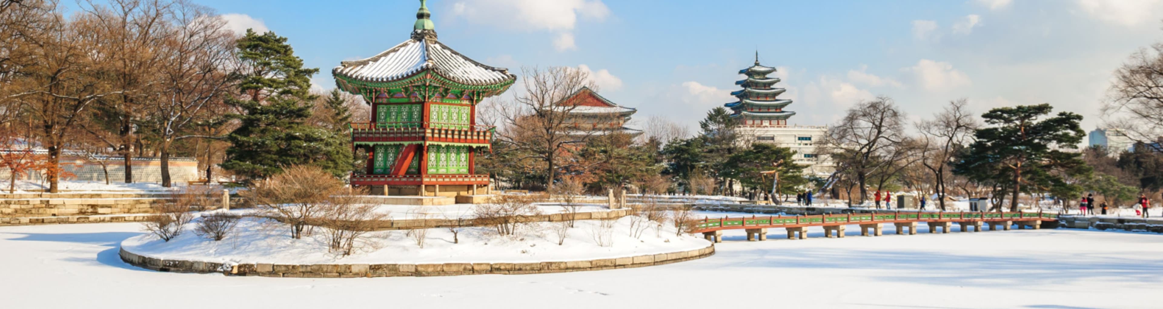 Seoul palace pavilion covered with snow