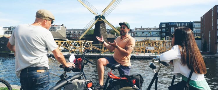 Mike’s City Highlights Bike Tour