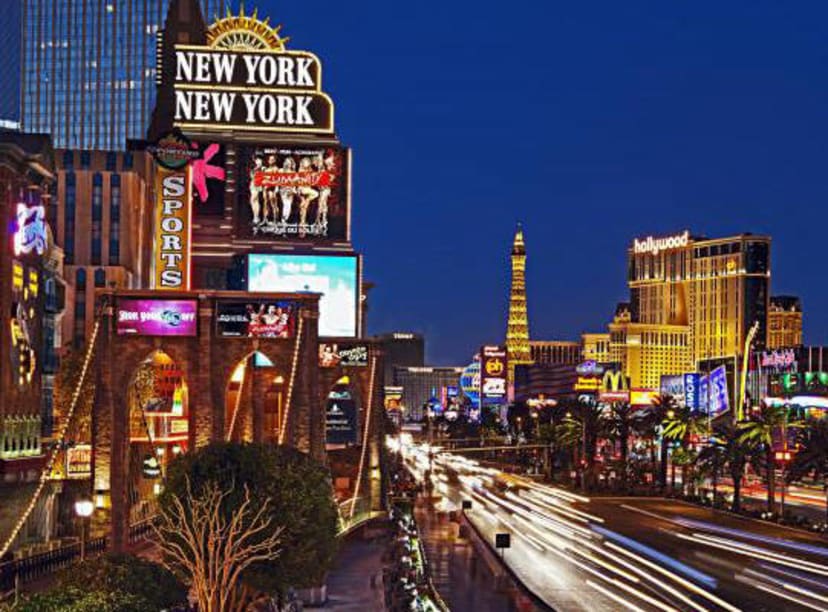 vegas the strip at night