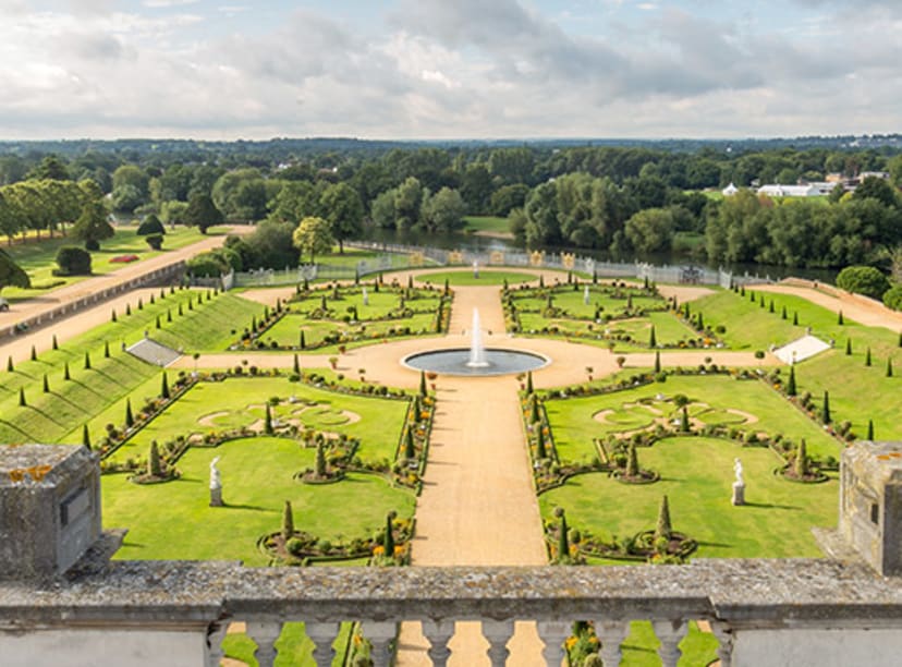 Hampton Court Palace Gardens