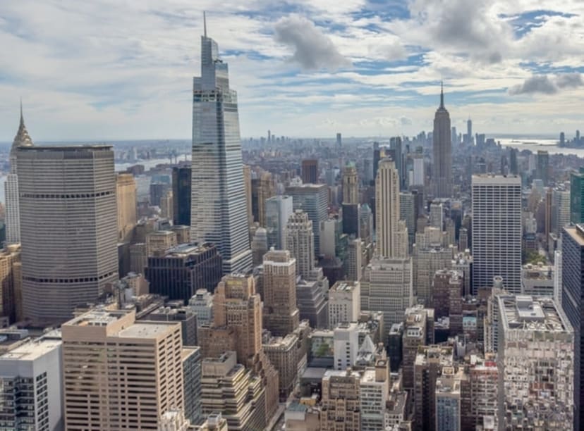 Manhattan's skyline with both the Empire State Building and SUMMIT One Vanderbilt in view.