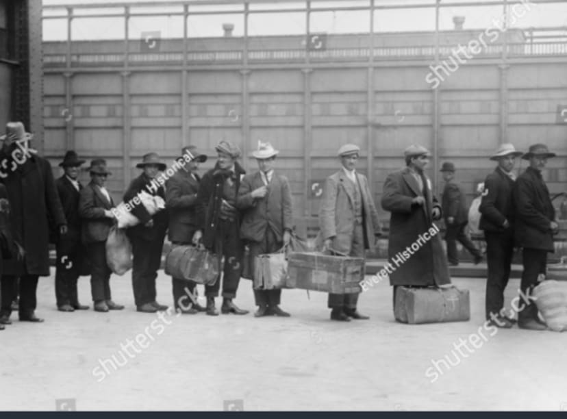 ellis island immigrants 