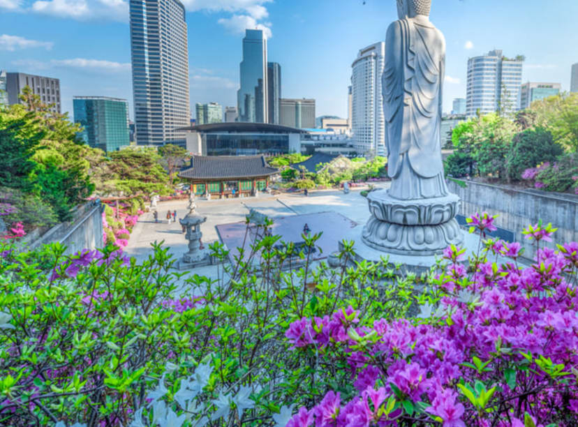 Buddha statue at Bongeunsa Temple in Seoul.