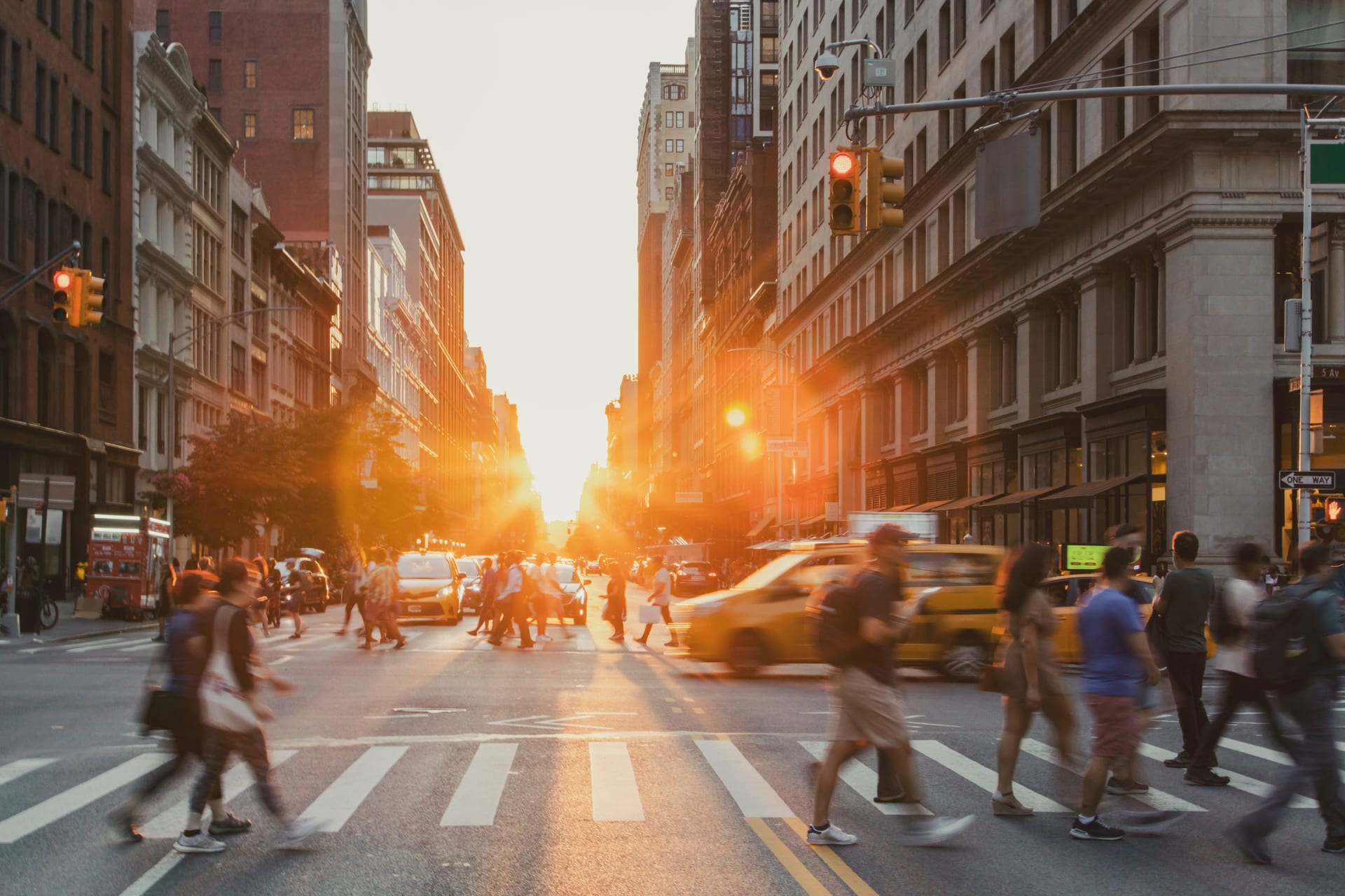 busy-intersection-crowded-people-cars