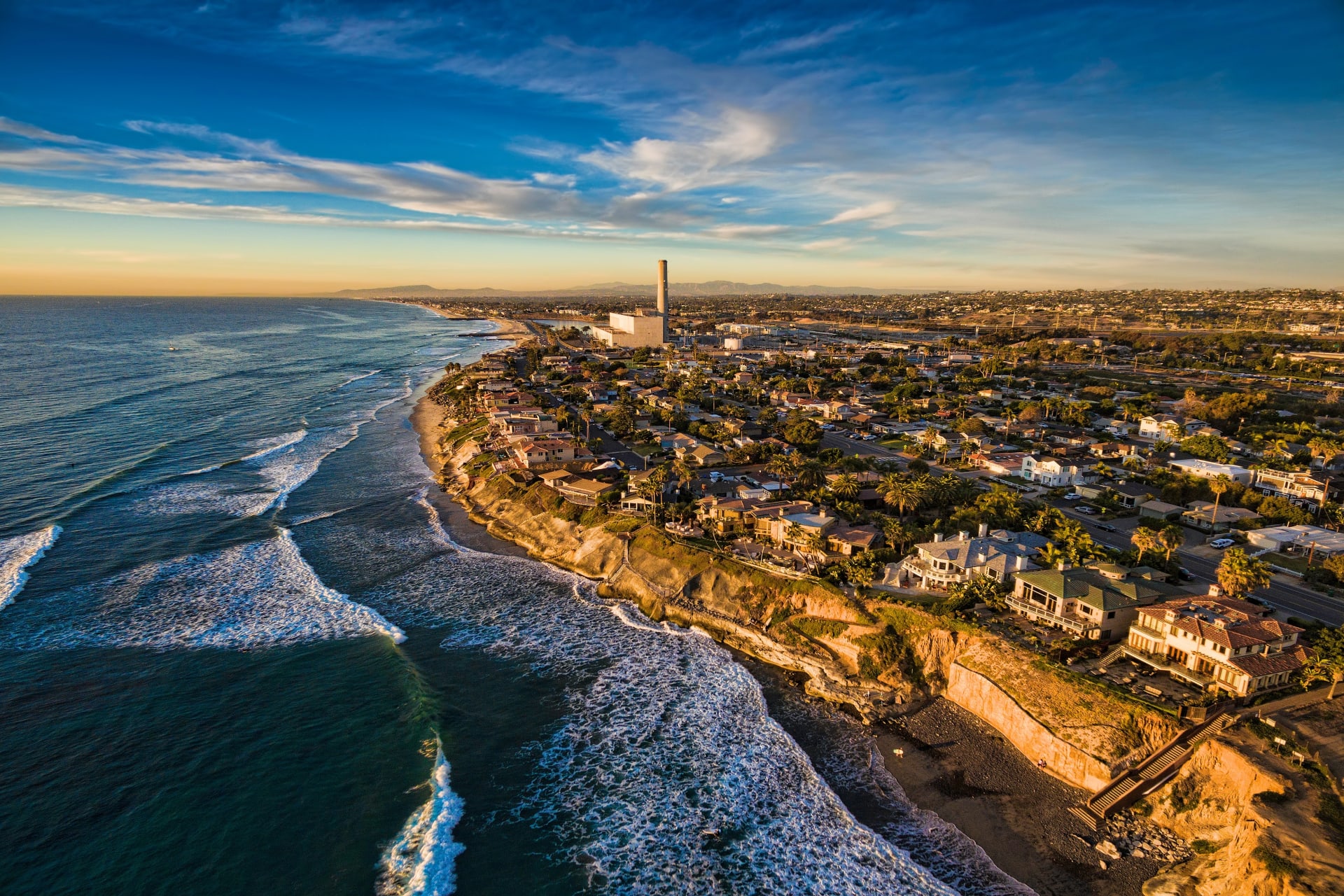 Cape Rey Carlsbad Beach Dining & Drinks