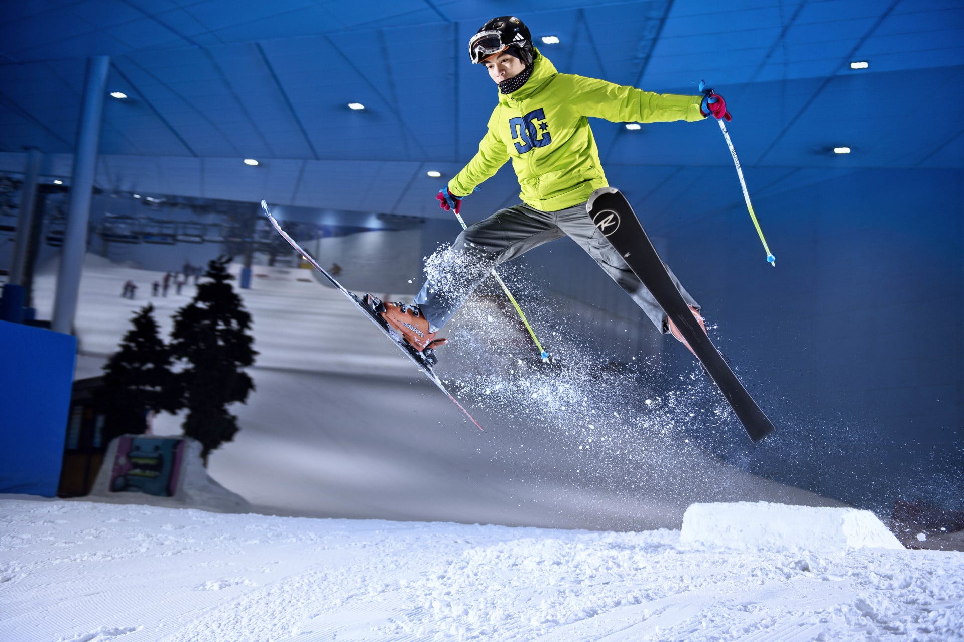 Ski_Dubai_Indoor_Skiing